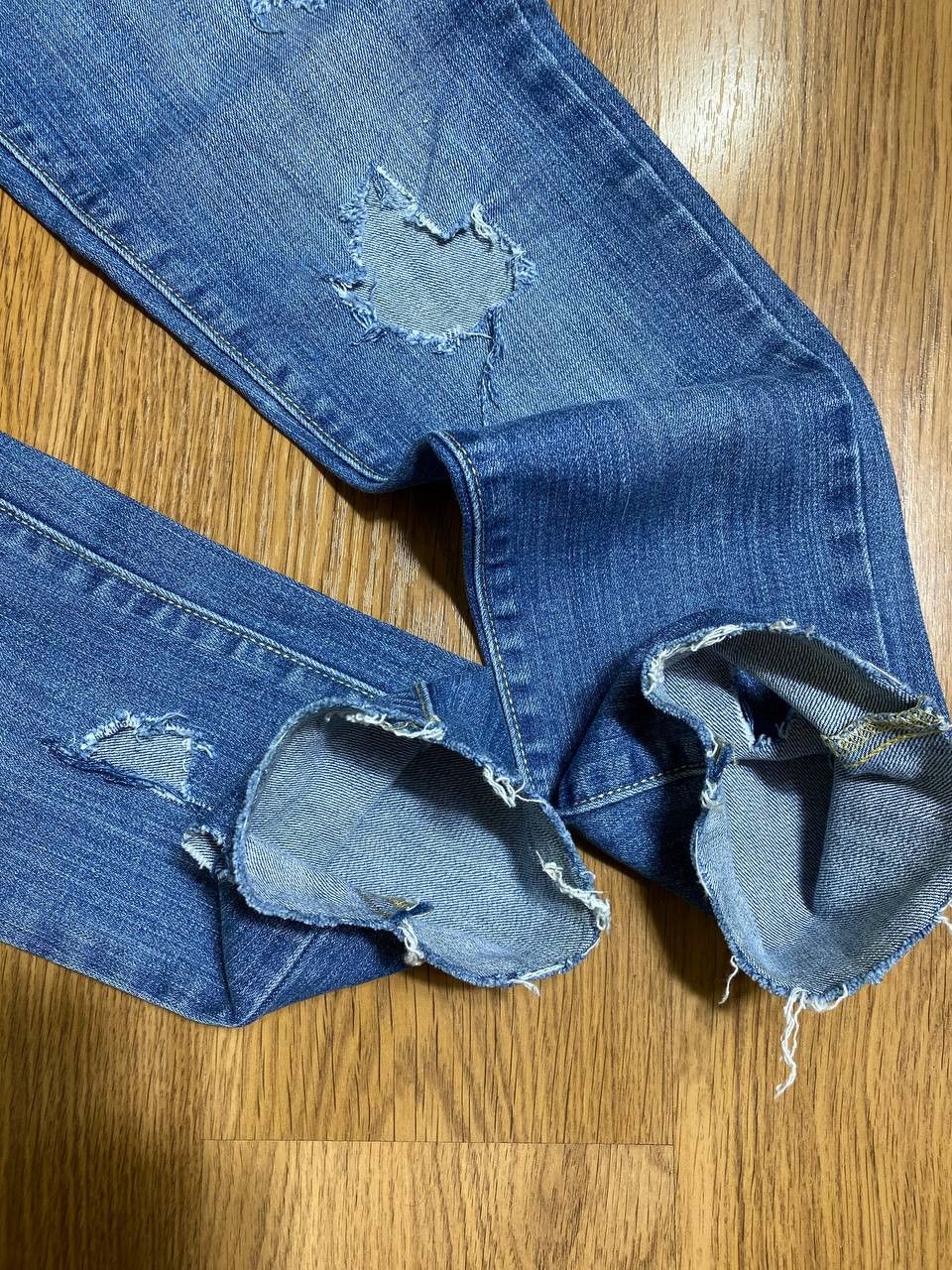 Levi's 90s Vintage Levi's Jeans Made In USA Distressed Denim Size US 27 - 3 Thumbnail
