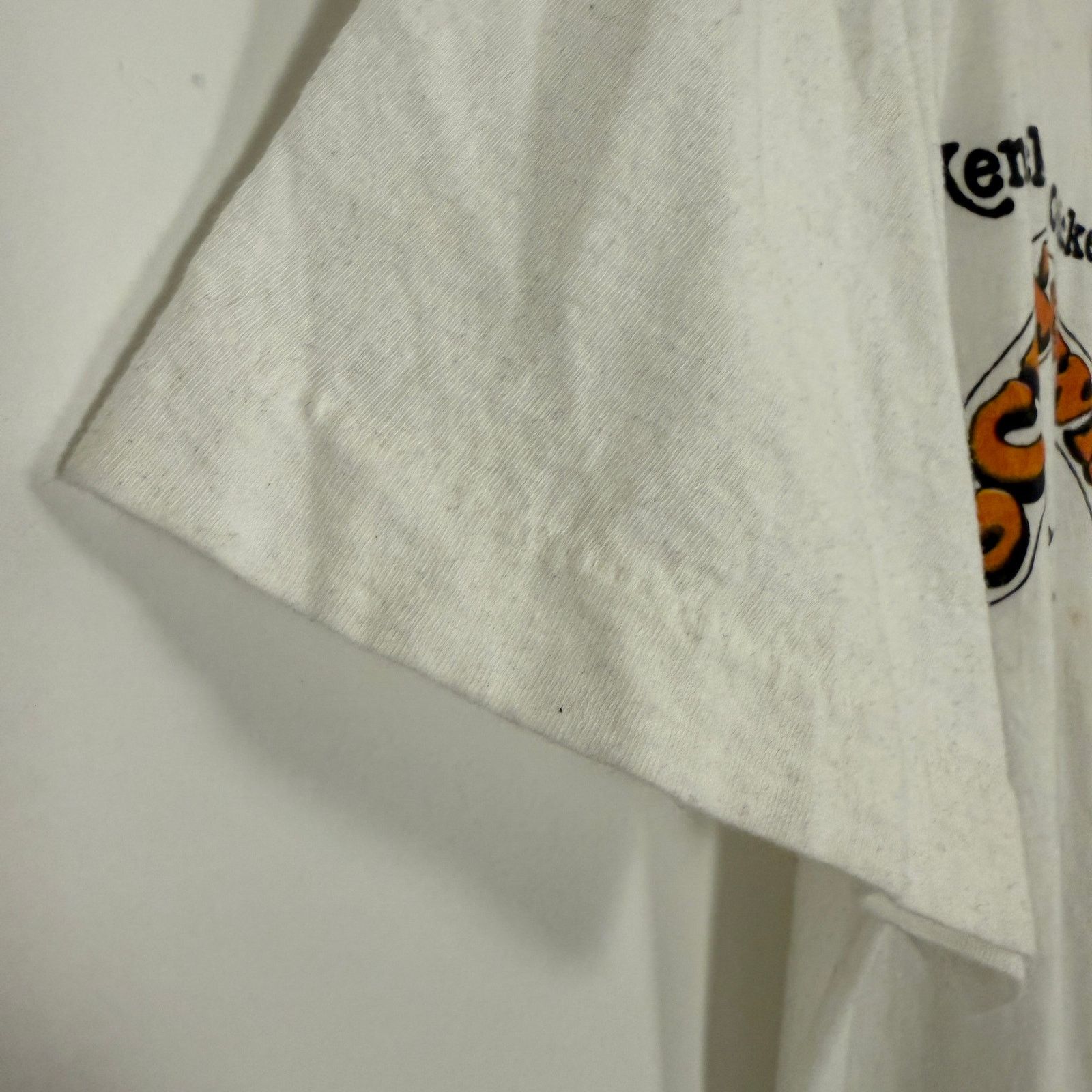 Vintage Vintage KFC Kentucky Fried Chicken Tee Shirt Medium White Size US M / EU 48-50 / 2 - 4 Thumbnail