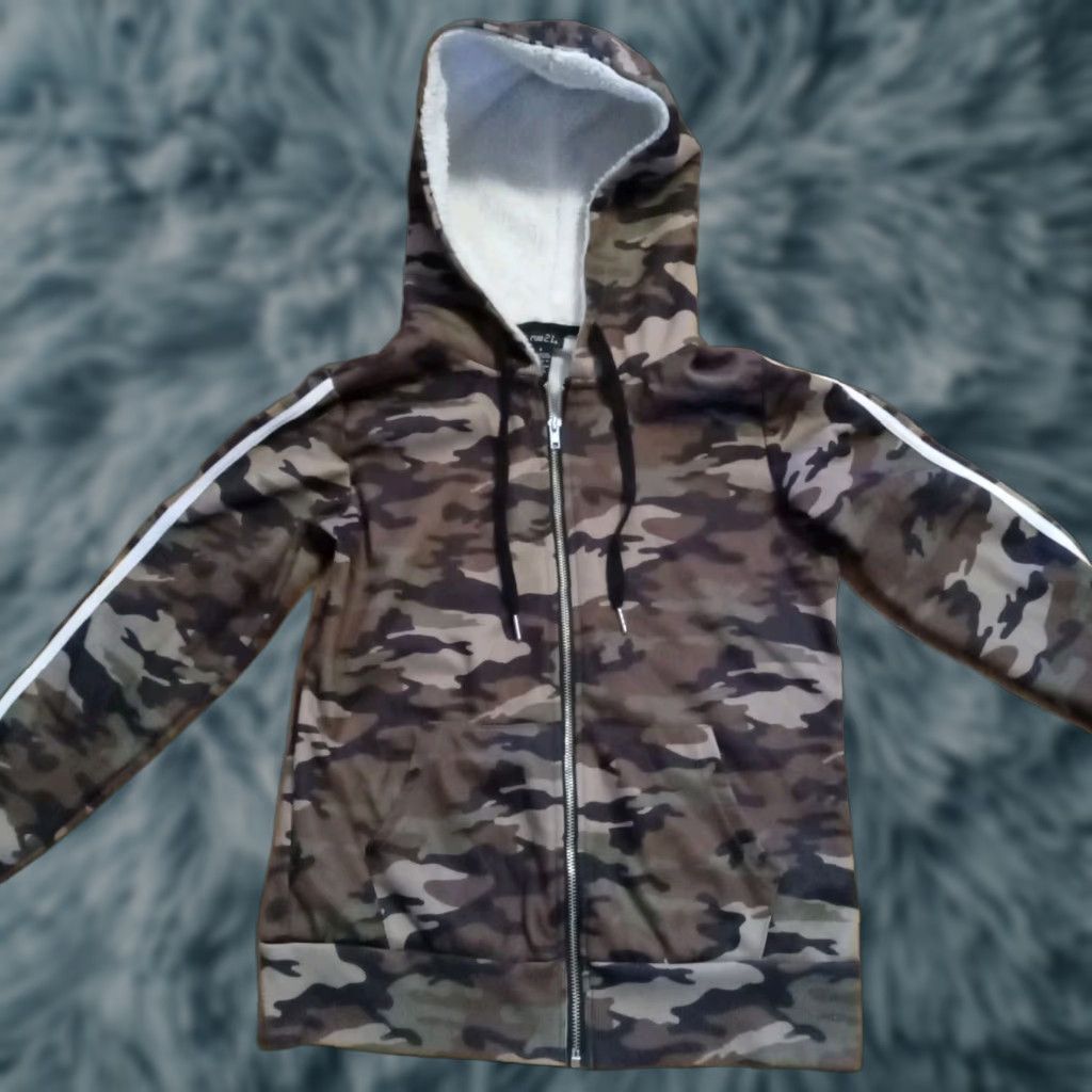 Vintage Rue 21 Camo Full Zip Hoodie Sherpa Lined Hood Sz. Small 36" Chest LIKEONEW Size S / US 4 / IT 40 - 1 Thumbnail