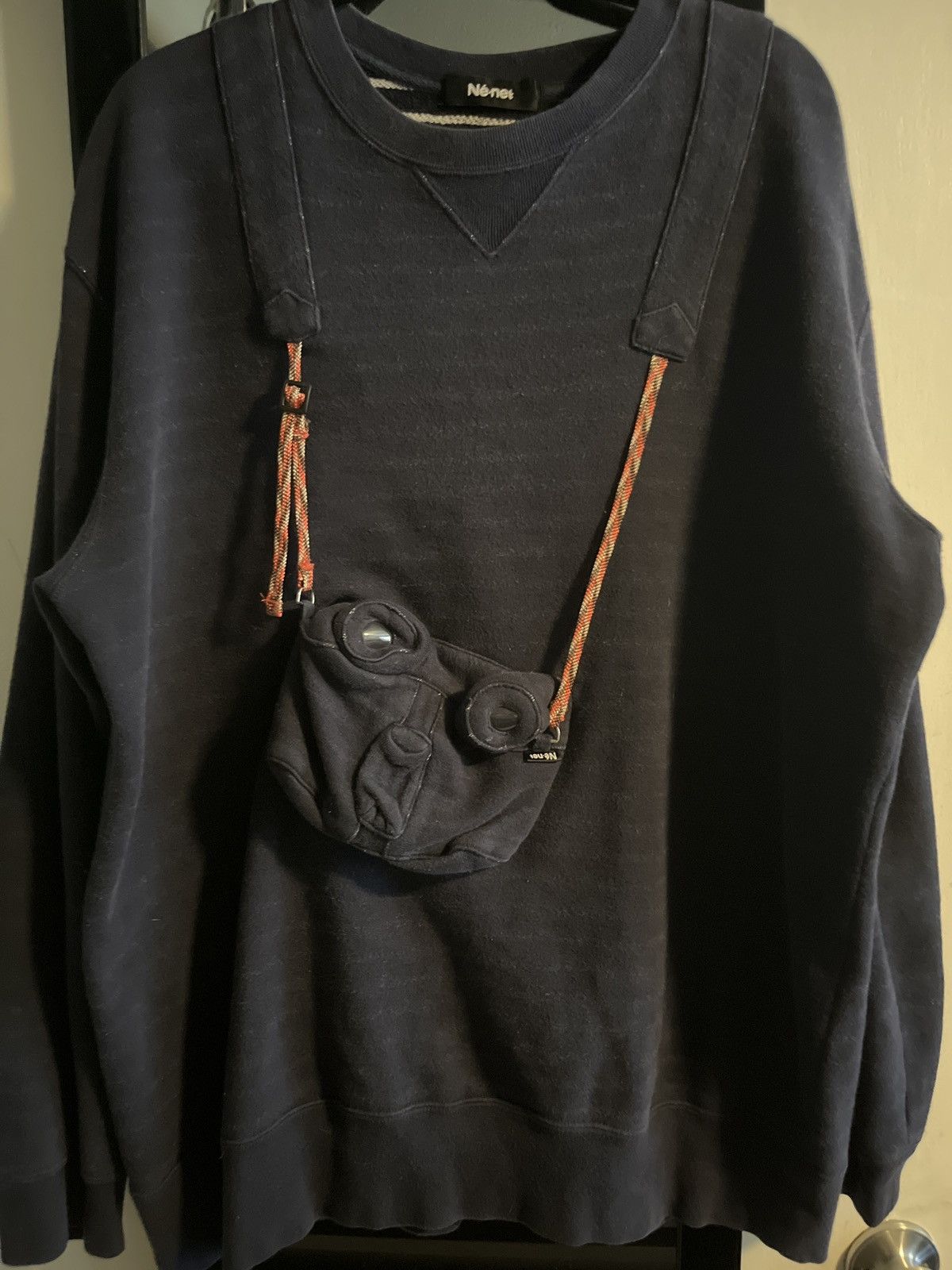 Ne-Net Pouch Sweater