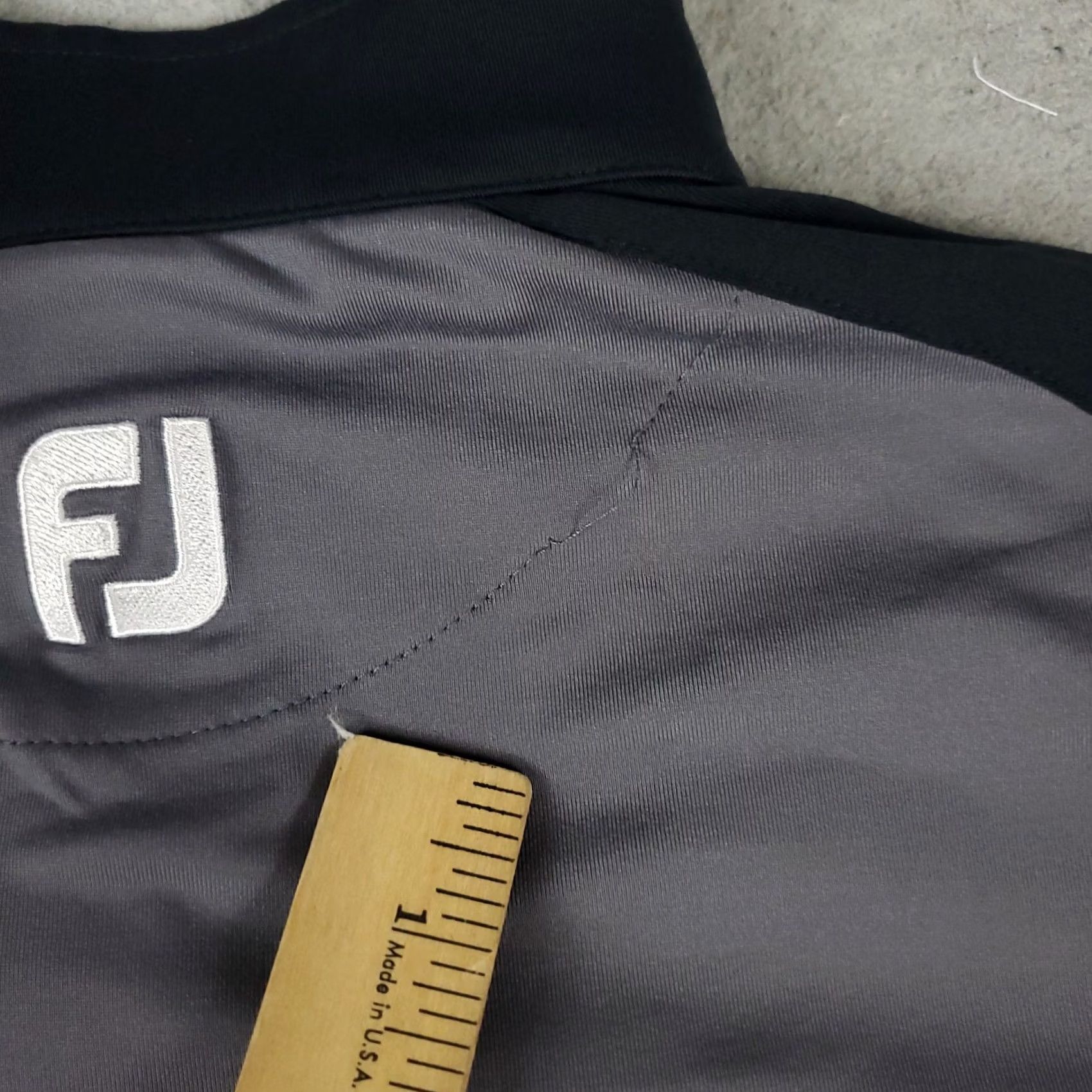 Footjoy FootJoy Sweater Mens M Gray Black 1/4 Zip Pullover Knit Logo Buttonless Casual Sports Outdoor Golf Hoodie Top Shirt Men Size US M / EU 48-50 / 2 - 5 Thumbnail