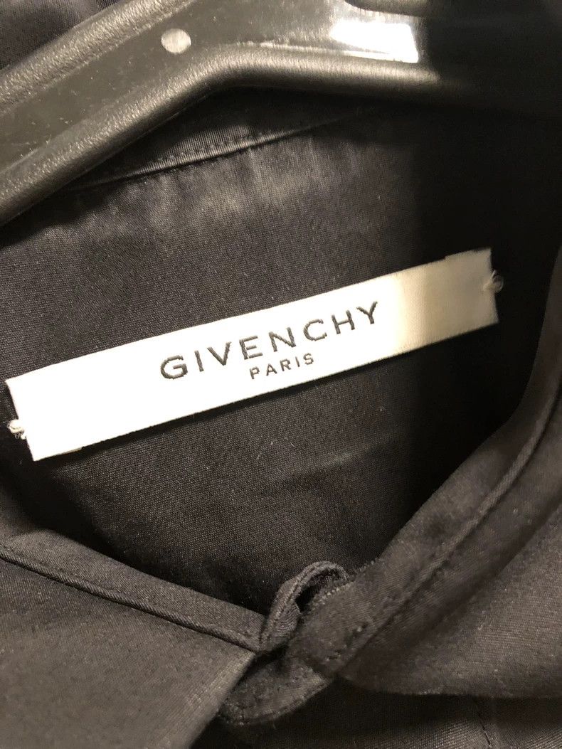 Givenchy Givenchy Size37 Men's shirt purchased from the USA Size US M / EU 48-50 / 2 - 3 Thumbnail