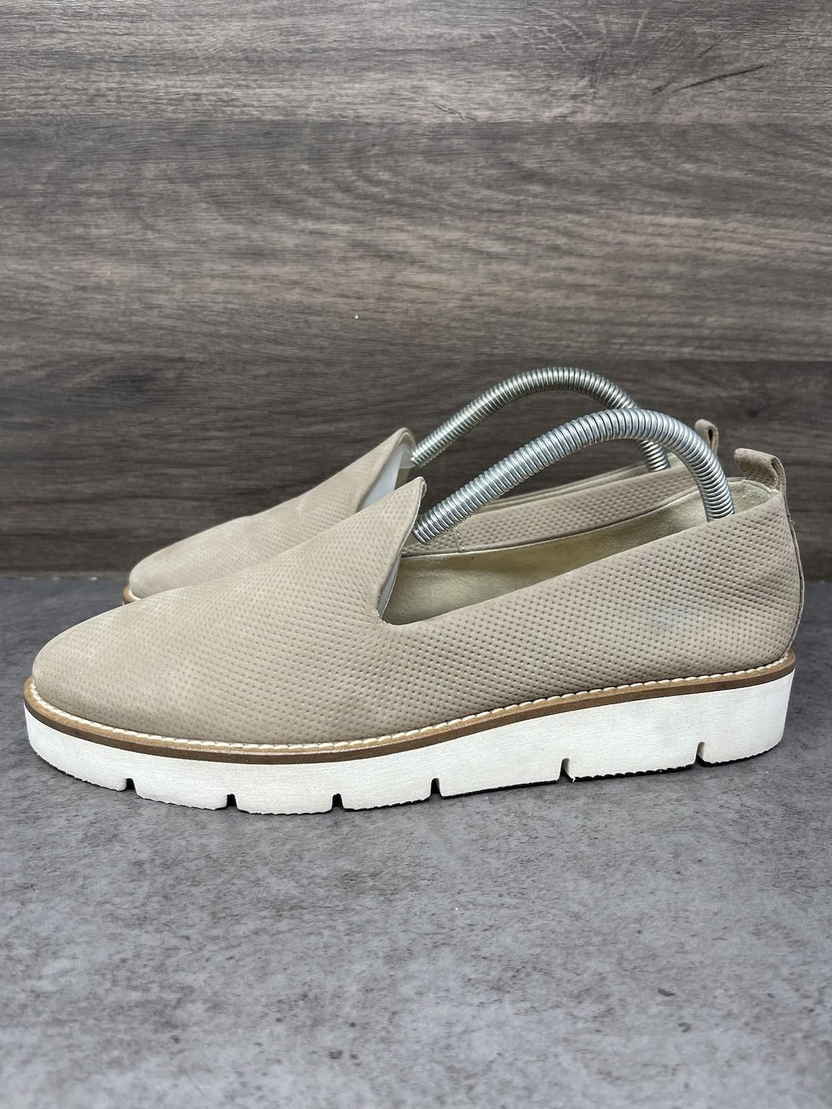 Other Paul Green Shoes Mens Size 6 Dotted Leather Loafers Size US 6 / EU 39 - 1 Thumbnail