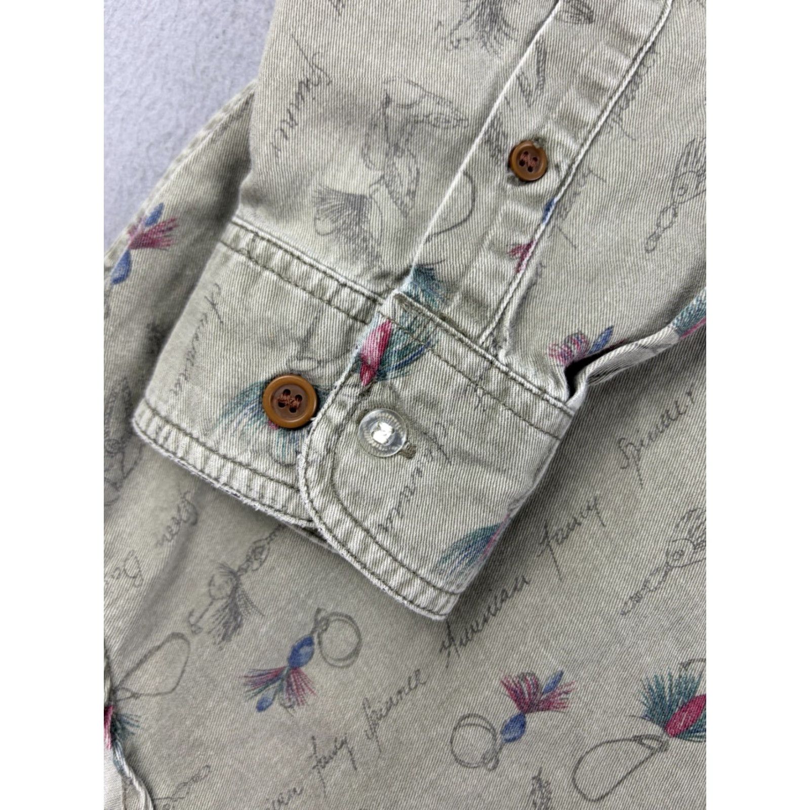 Vintage VINTAGE Woolrich Shirt Men M Brown Button-Up Fly Fishing Lures Print Graphic Print Long Sleeve Button-Down Collared Mens Size US M / EU 48-50 / 2 - 5 Thumbnail