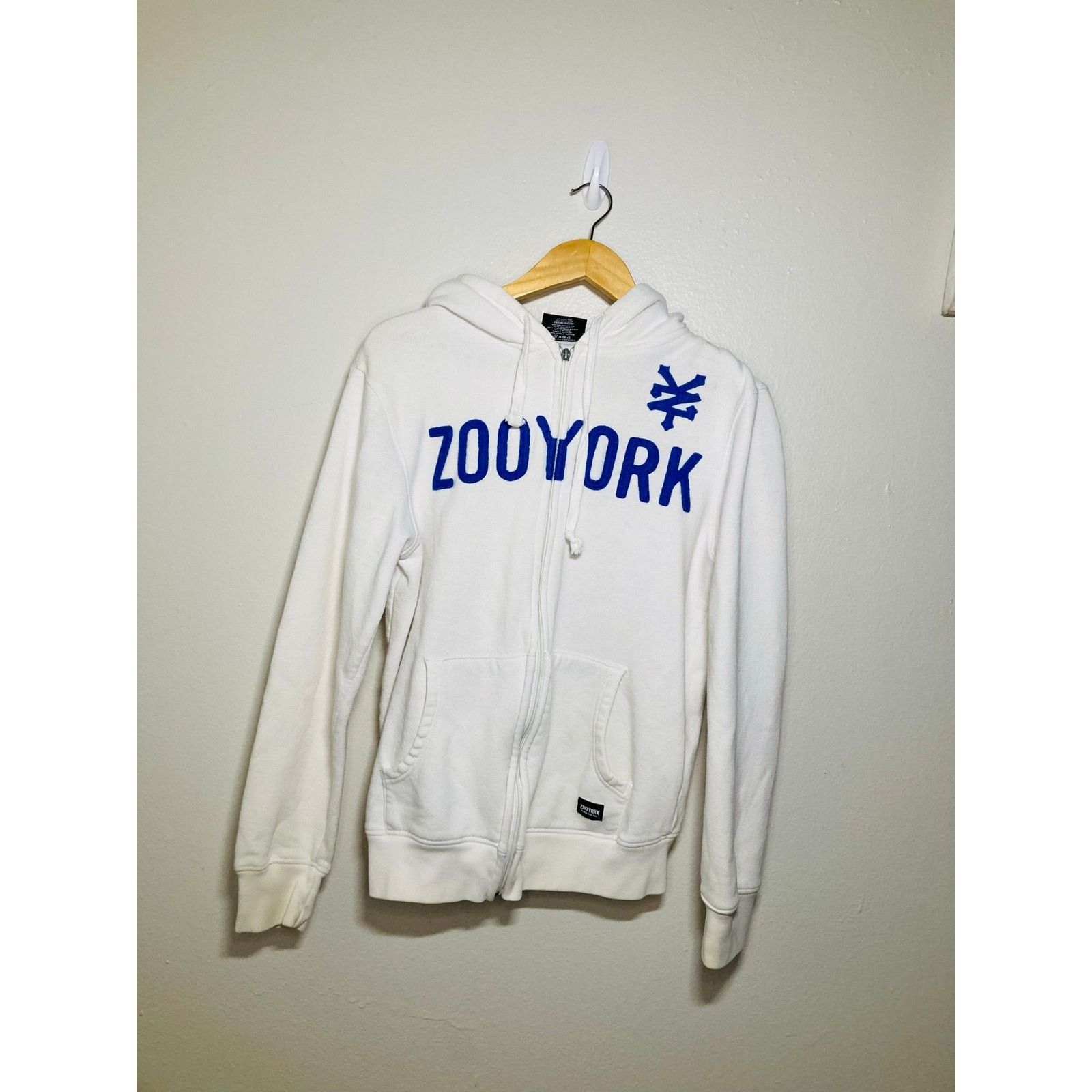 Zoo York M Zoo York zip up jacket Size M / US 6-8 / IT 42-44 - 1 Thumbnail