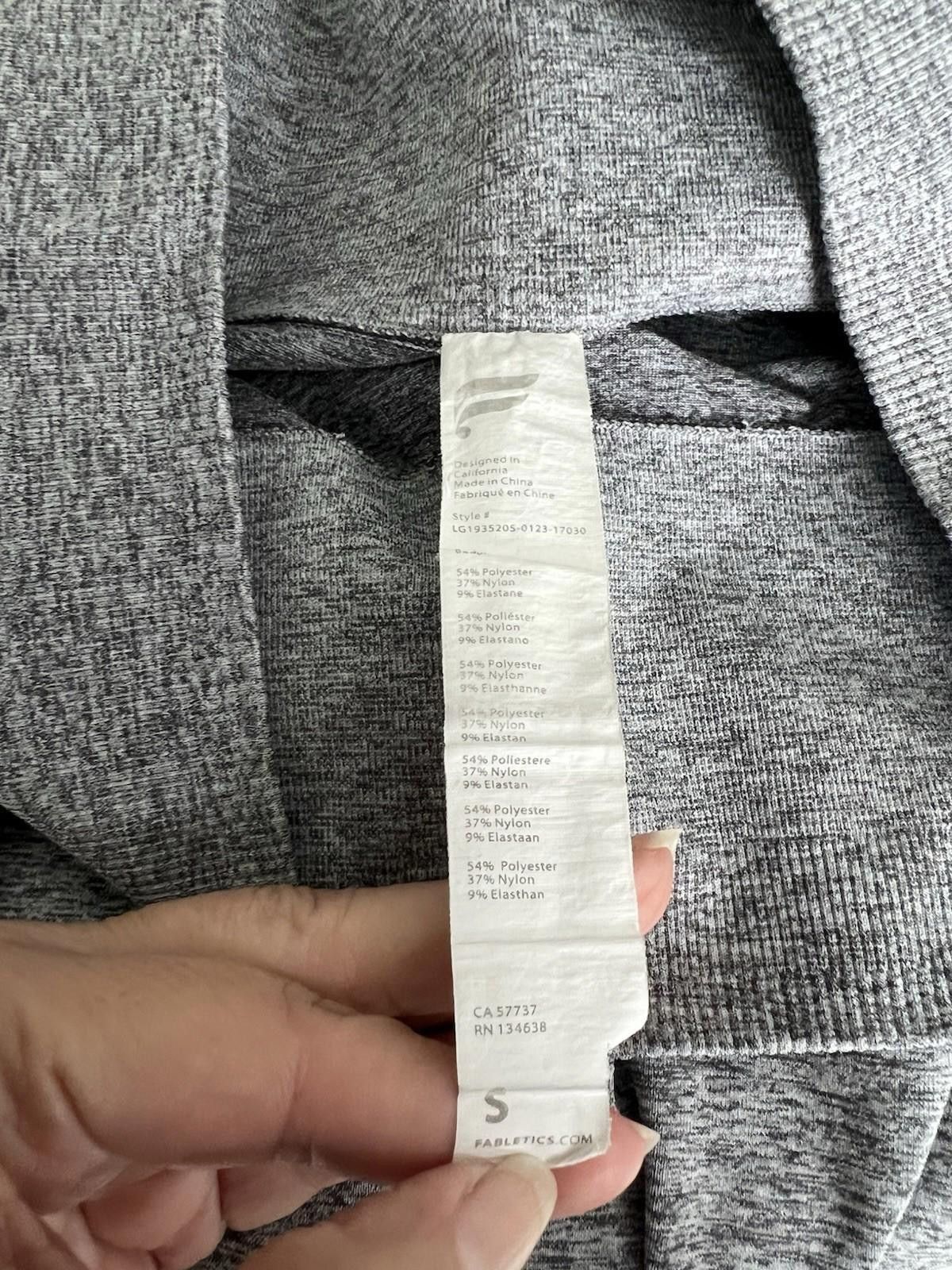 Fabletics Fabletics Seamless High-Waisted 7/8 Legging Grey Women’s S Size 28" / US 6 / IT 42 - 5 Thumbnail