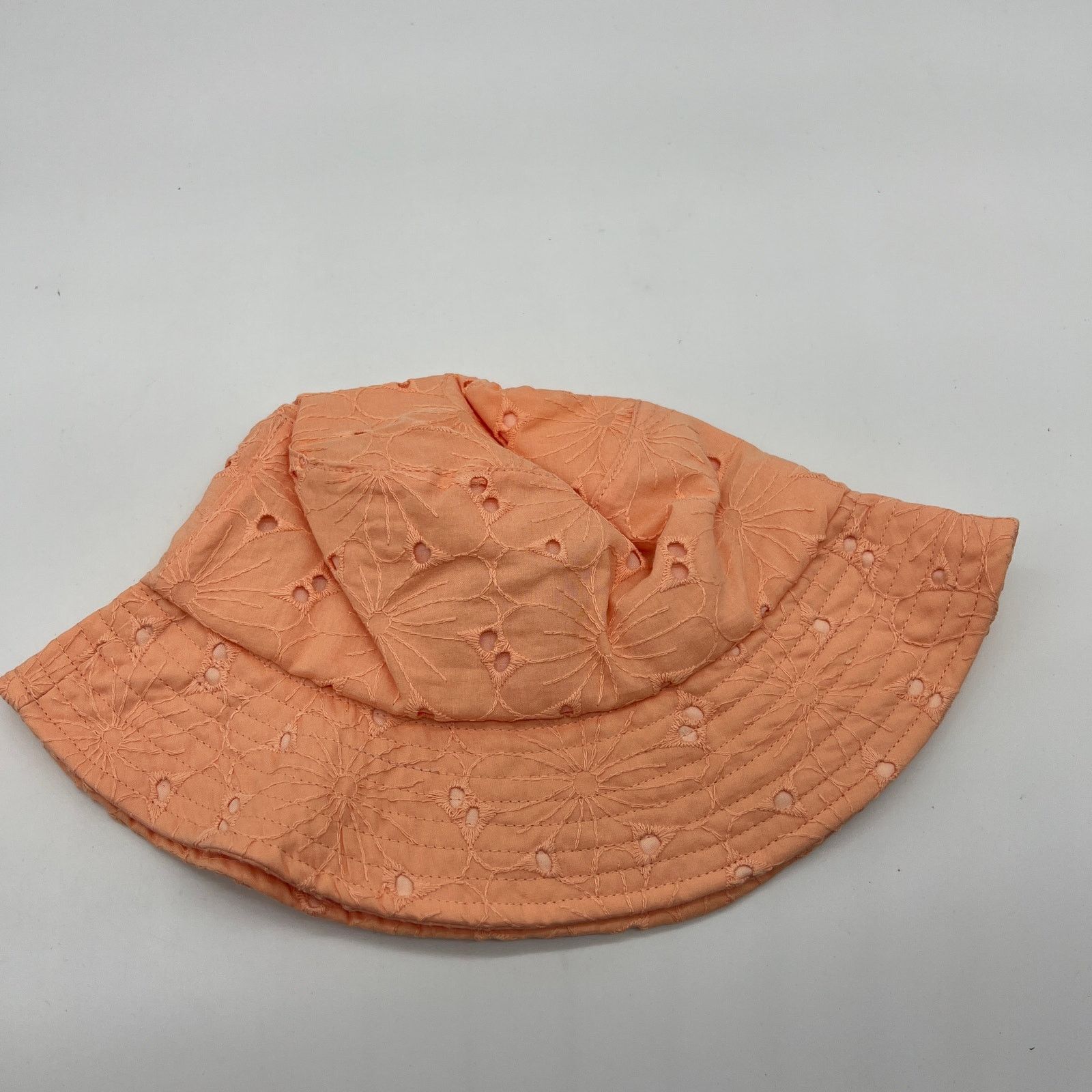 Other Isaac Mizrahi Live! Eyelet Bucket Hat Peach, One Size Size ONE SIZE - 7 Thumbnail