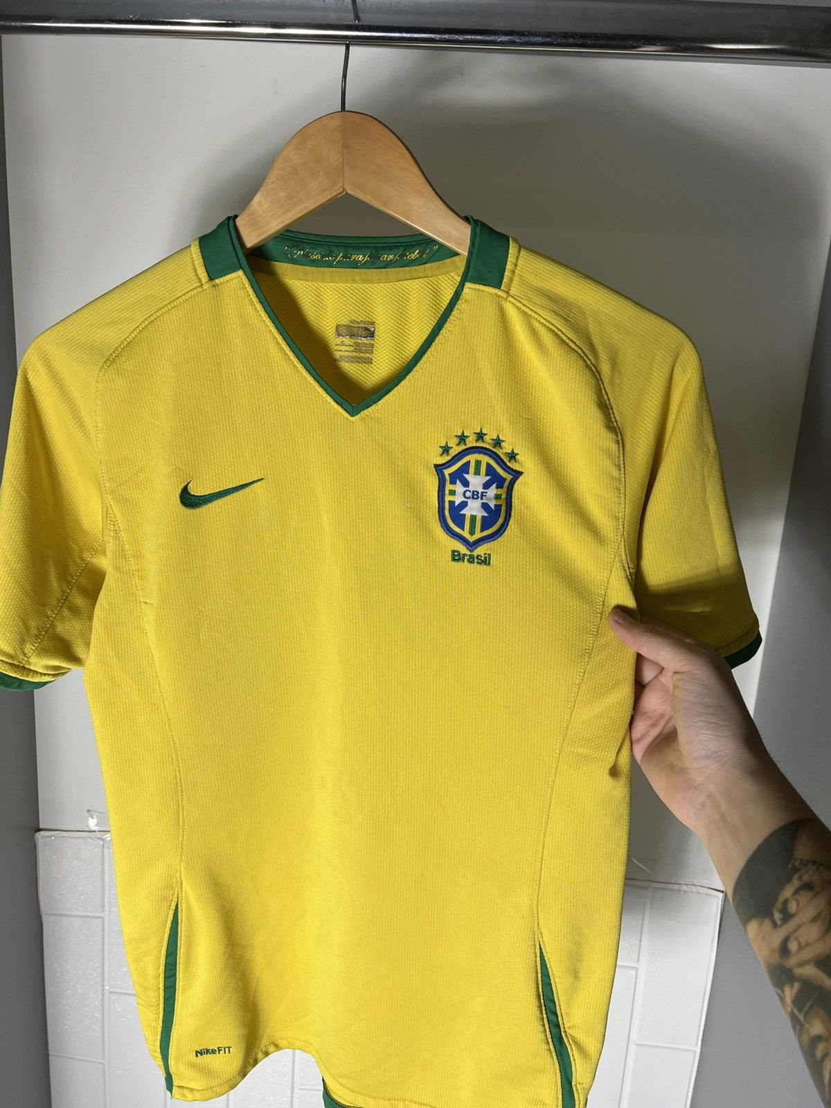 Nike VINTAGE NIKE BRAZIL RETRO SOCCER JERSEY BLOKECORE Y2K 90s Size US S / EU 44-46 / 1 - 8 Thumbnail