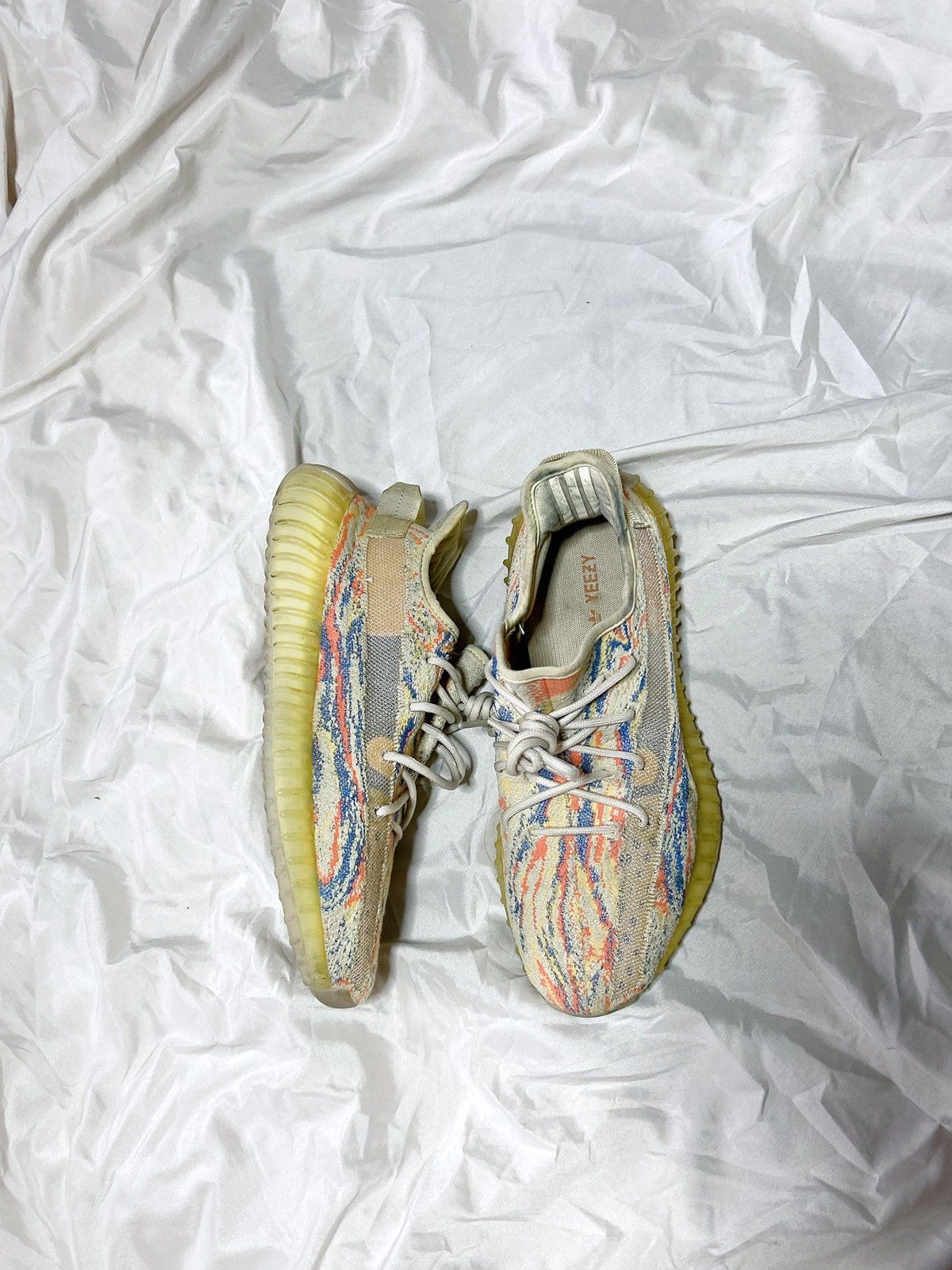 Yeezy Yeezy Boost 350 V2 MX Oat Size US 9.5 / EU 42-43 - 2 Thumbnail