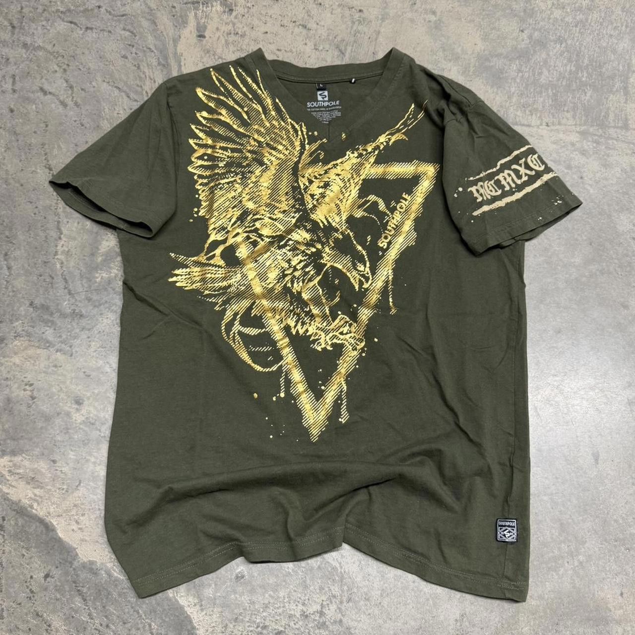 Southpole × Vintage Vintage Y2K Green & Gold Southpole Eagle V Neck T-Shirt Size US L / EU 52-54 / 3 - 1 Thumbnail