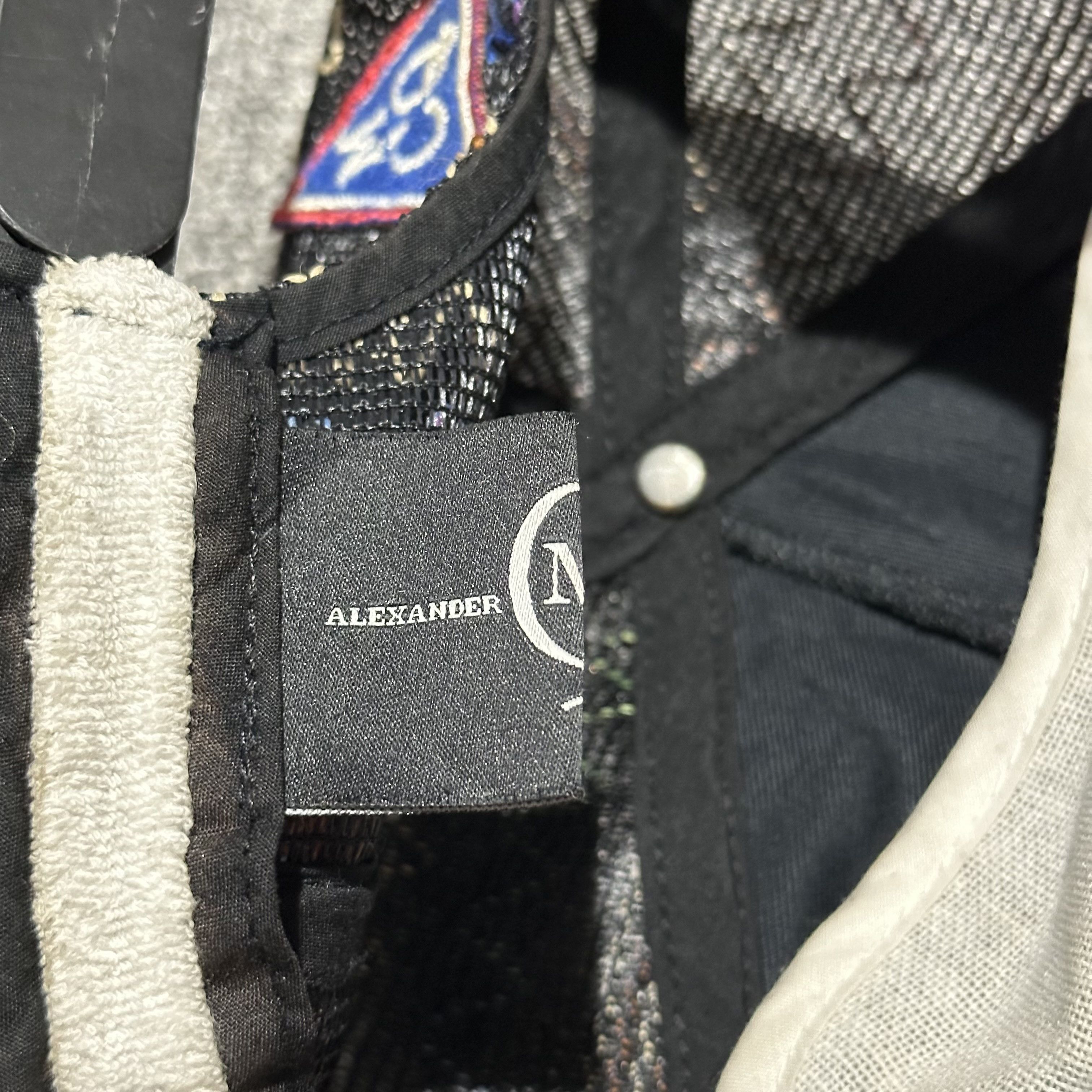 Alexander McQueen Alexander McQueen Bozo Trucker Hat Size ONE SIZE - 6 Thumbnail