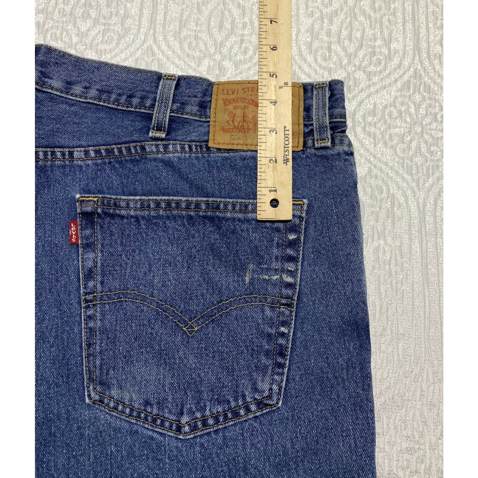 Levi's Levi's Jeans 42x29 Levis 550 Relaxed Fit Denim Blue Men Straight 5-Pocket Vintage? No (adjust) Size US 42 / EU 58 - 3 Thumbnail