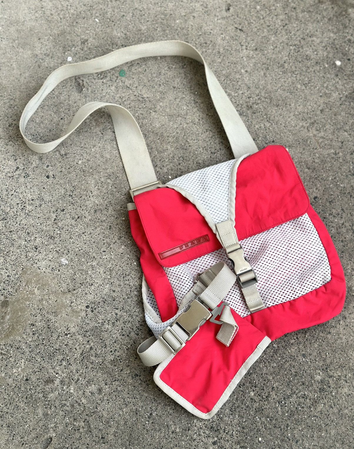 Prada S/S1999 Archived Rare Color Prada Sport Side Bag with Pouch. Size ONE SIZE - 3 Thumbnail