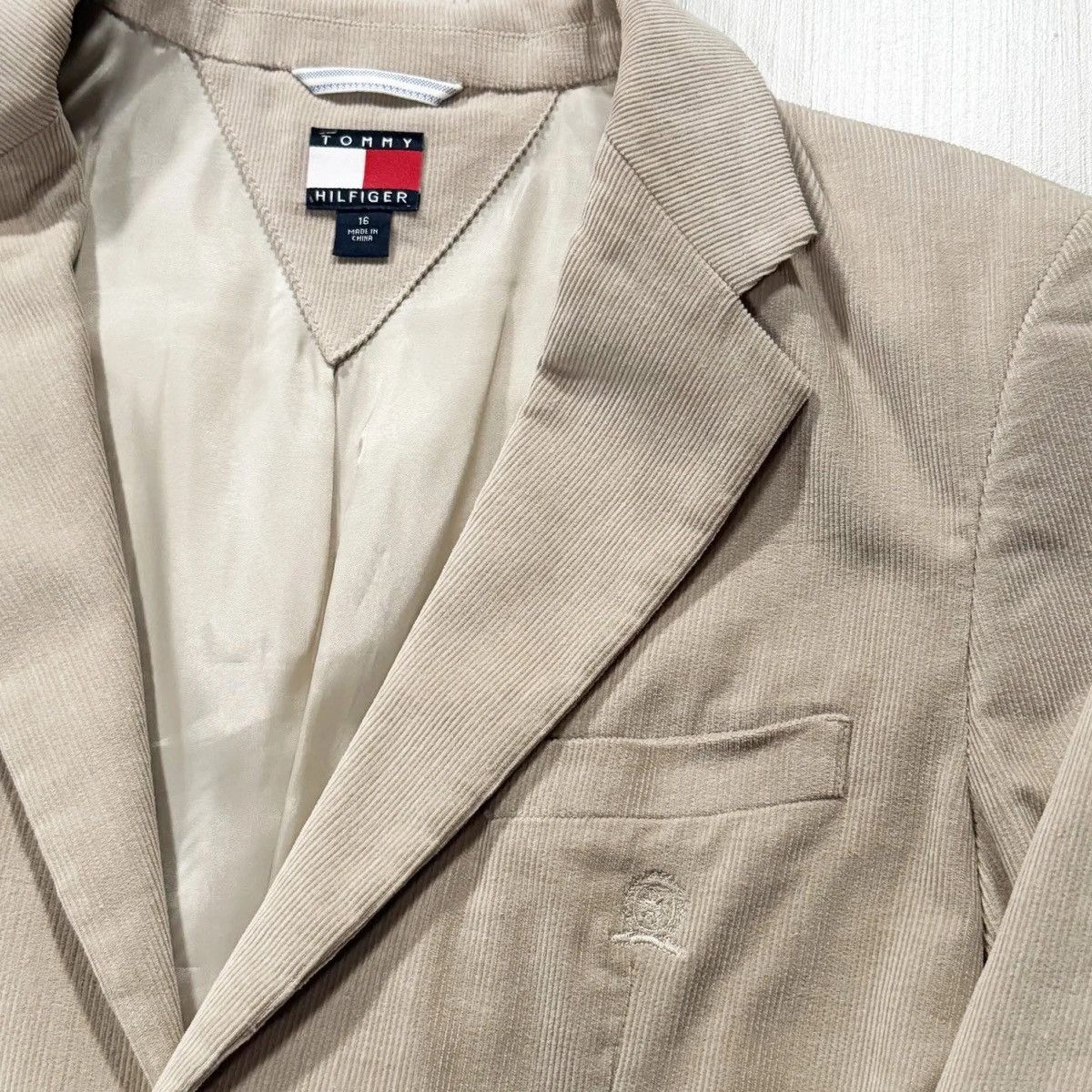 Tommy Hilfiger Women's Vintage Tommy Hilfiger Corduroy Blazer Women 16 Size XXL / US 16-18 / IT 52-54 - 2 Thumbnail
