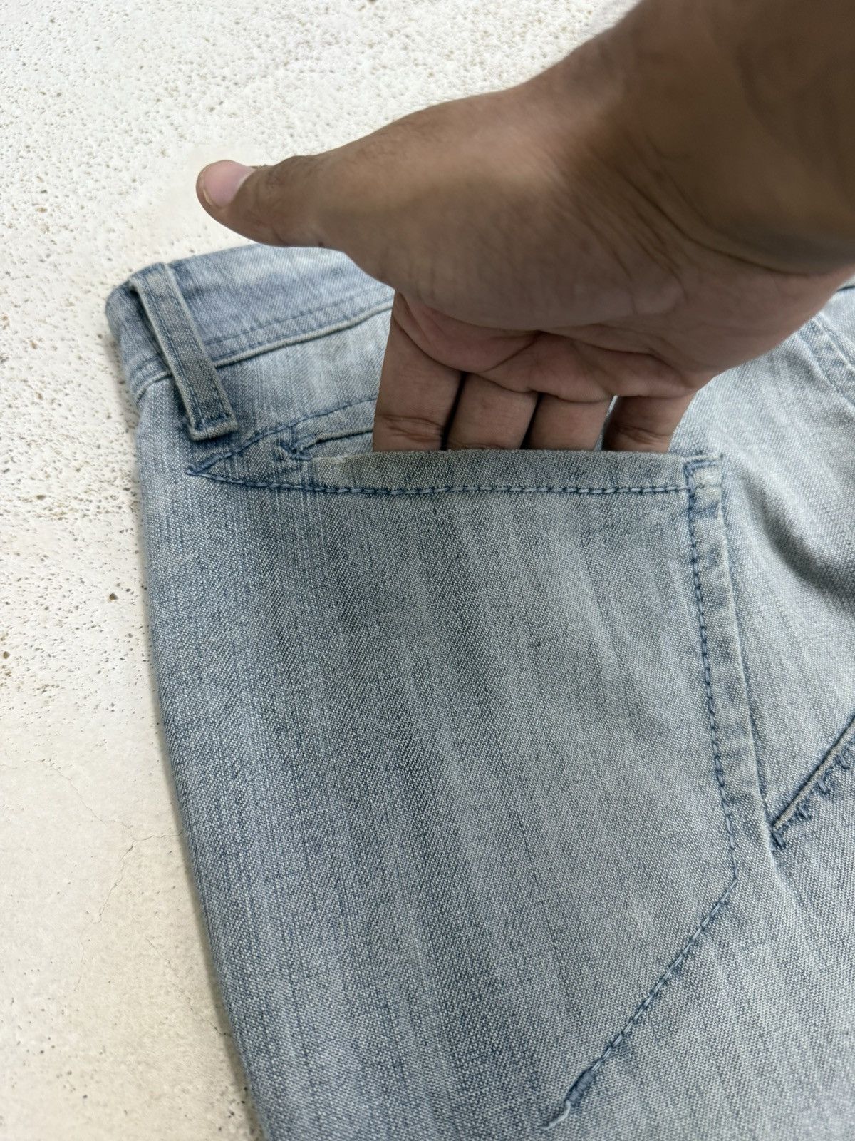 Marithe + Francois Girbaud Marithe Francois Girbaud Heavy Stitching Distressed Dirt Size US 30 / EU 46 - 16 Thumbnail