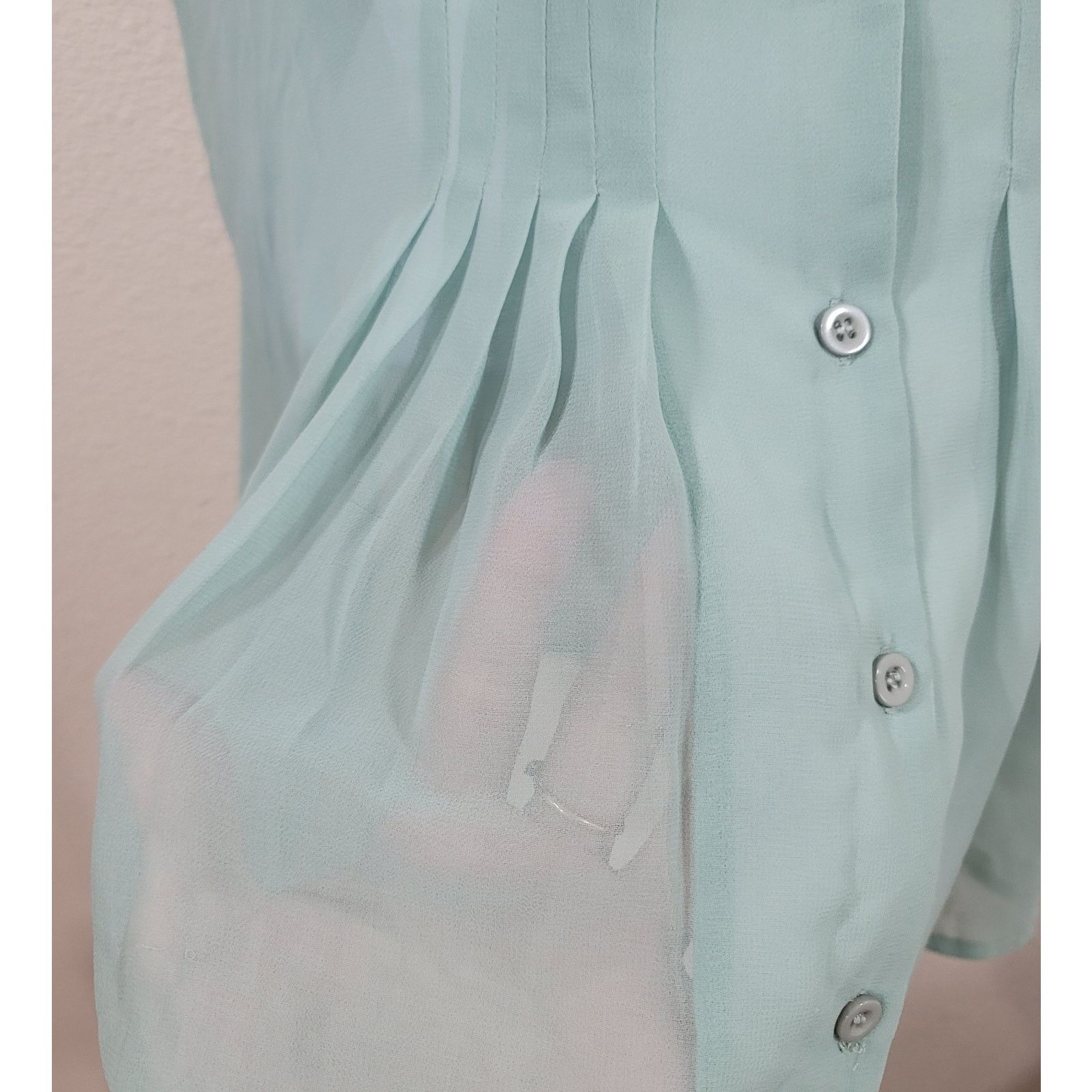 Other Abito Light Green Sheer Pleated Batwing Button Up Top XL Size XL / US 12-14 / IT 48-50 - 2 Thumbnail