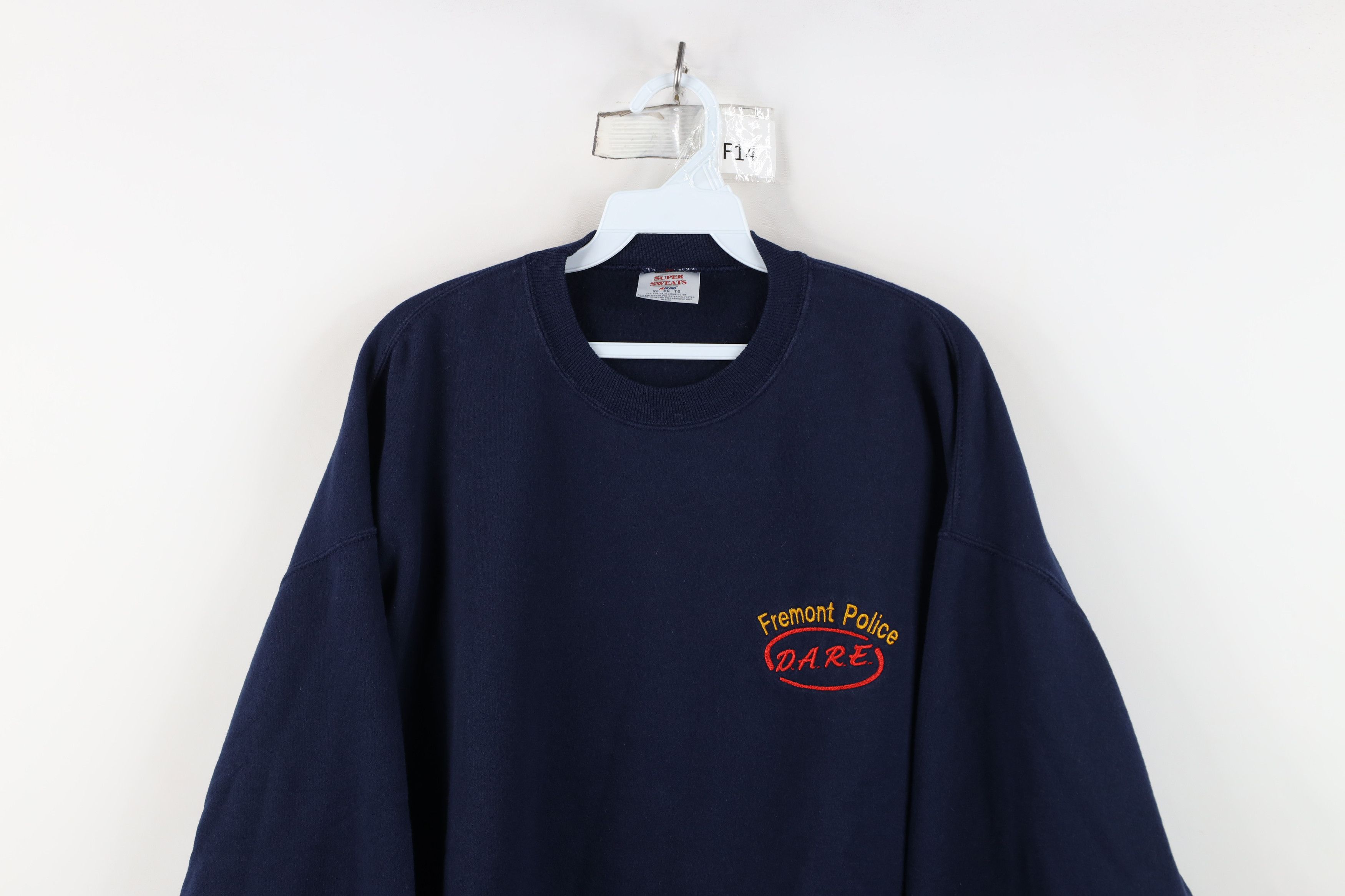 Vintage Vintage 90s Y2K Police DARE Drug Resistance Sweatshirt Size US XL / EU 56 / 4 - 2 Thumbnail