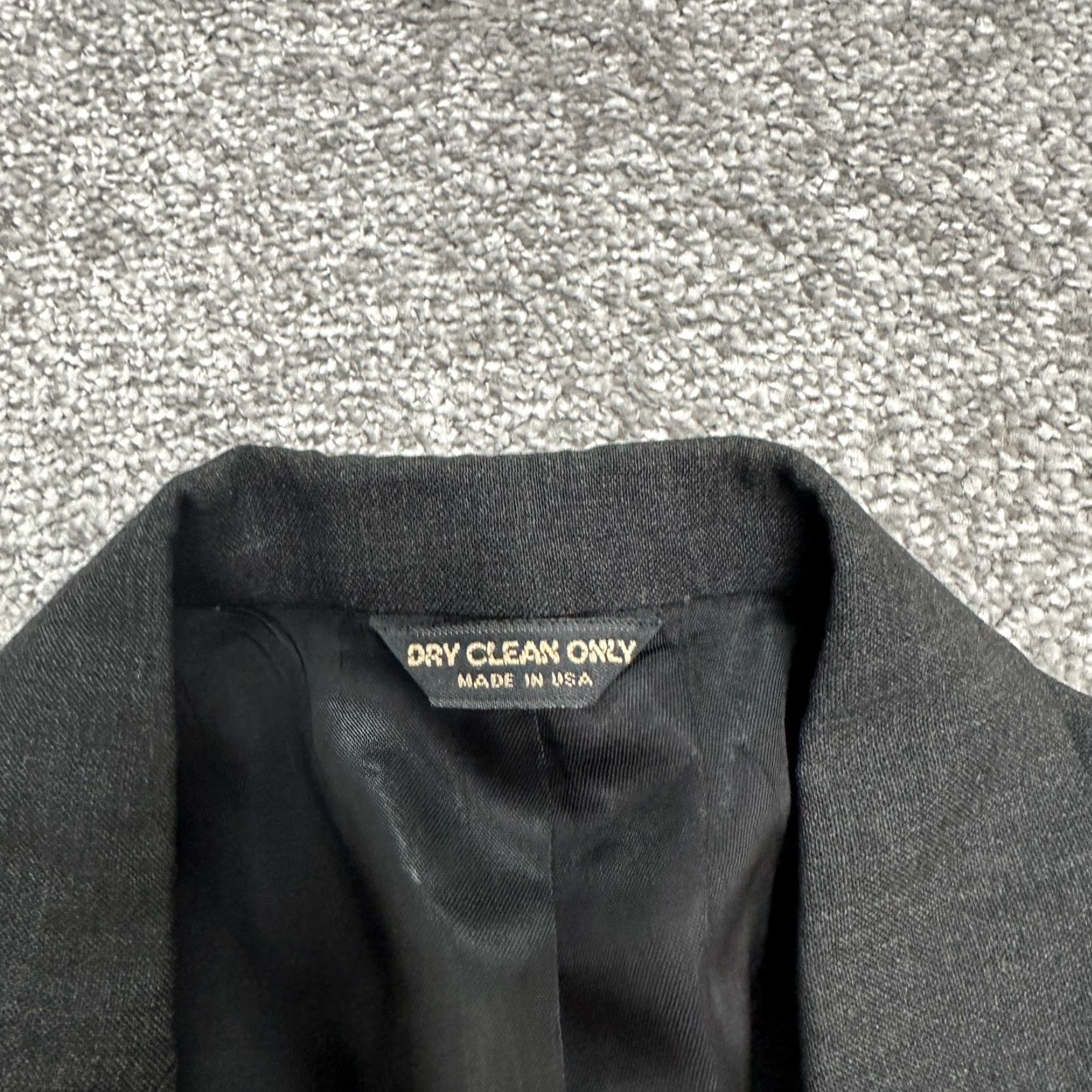 Bill Blass Bill Blass 100% Wool Blazer Jacket Men 40R Dark Gray Ventless Business Formal Solid 40 Regular Mens Size 40R - 3 Thumbnail