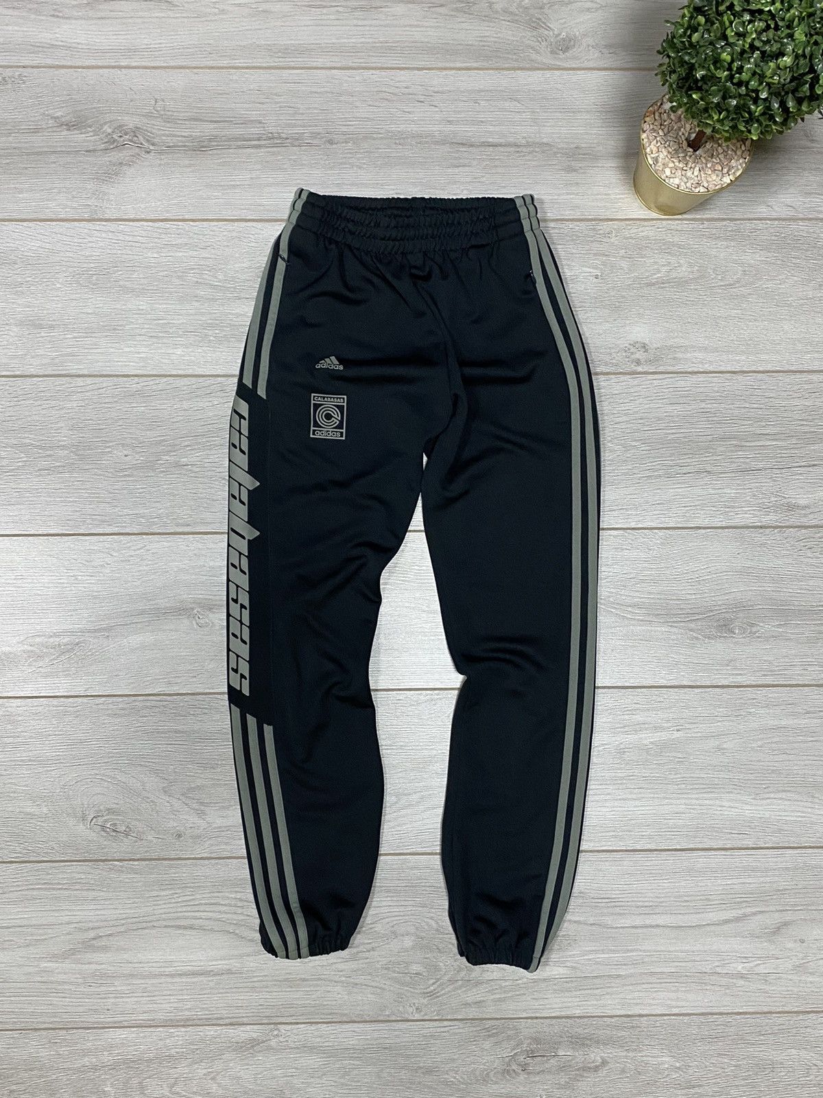 Adidas × Kanye West Adidas Calabasas vintage three stripes pants Size US 28 / EU 44 - 1 Thumbnail