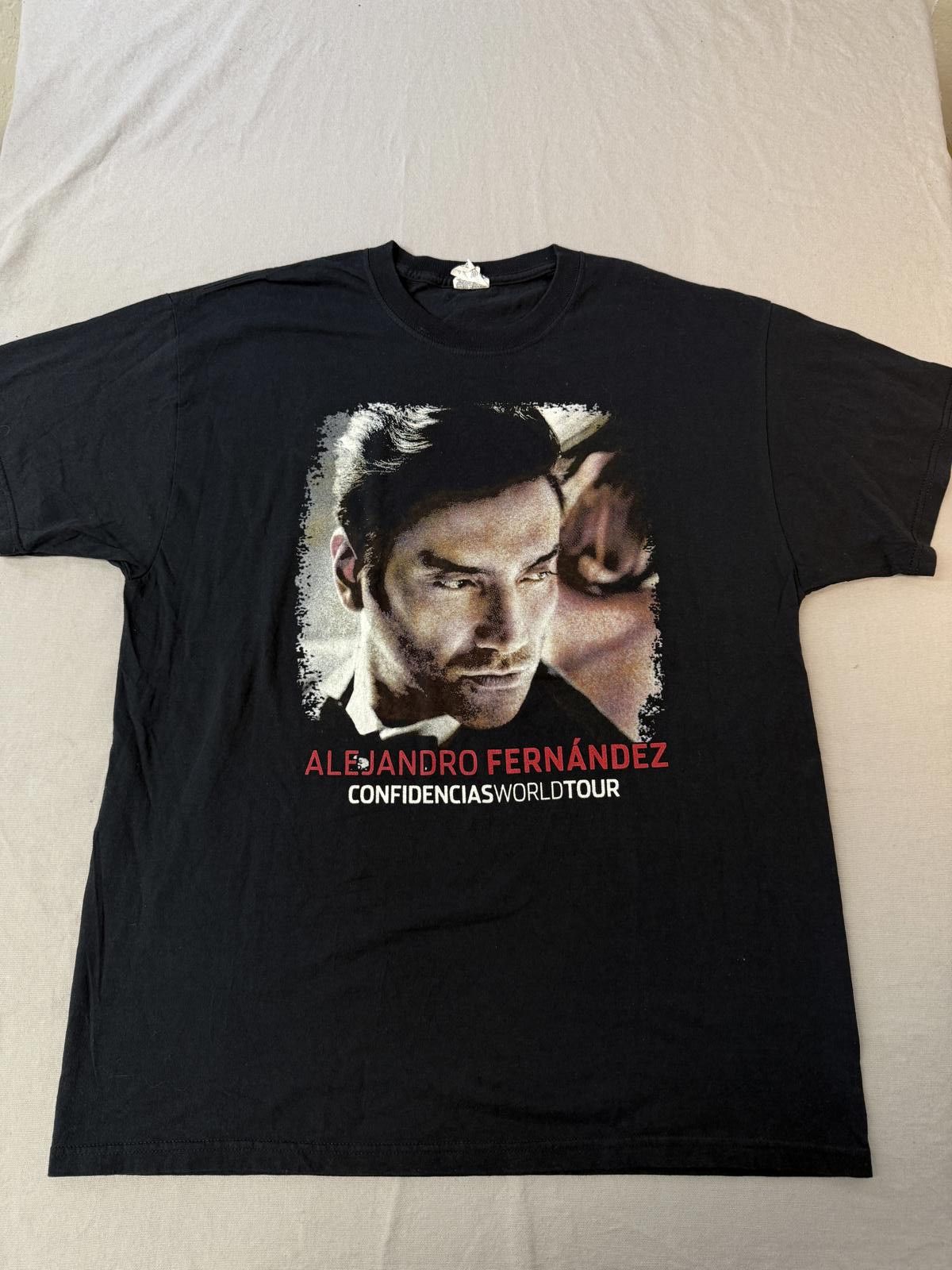 Jerzees Alejandro Fernandez T-shirt Confidencias World Tour 2015 XL Size US XL / EU 56 / 4 - 1 Thumbnail