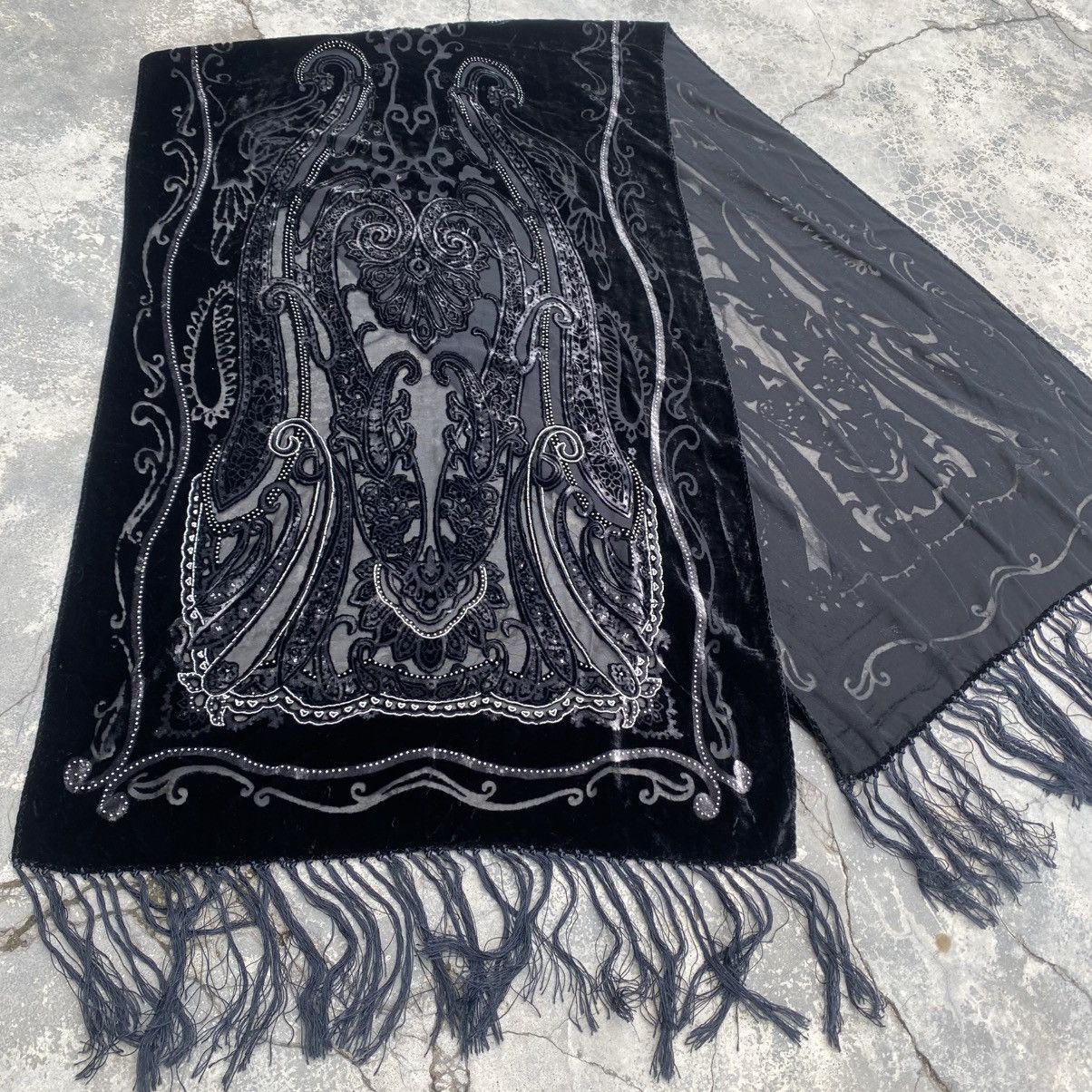 Other Vintage Silk Black Velvet Paisley Scarf Size ONE SIZE - 2 Thumbnail