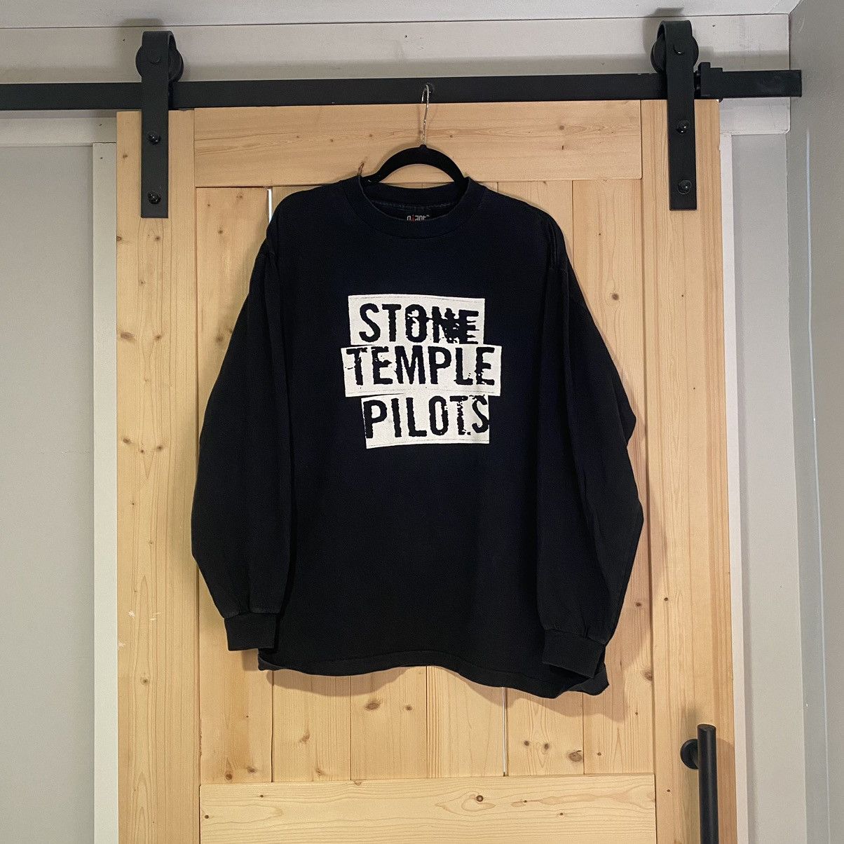 image of Giant x Vintage Stone Temple Pilots Tater Hole Long Sleeve in Black, Men's (Size XL)