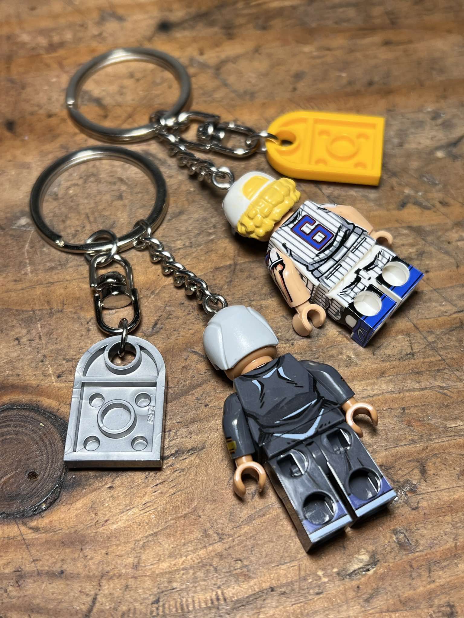 Anime Jojo Pucci Emporio anime mini figurine keychain keyring Size ONE SIZE - 4 Thumbnail
