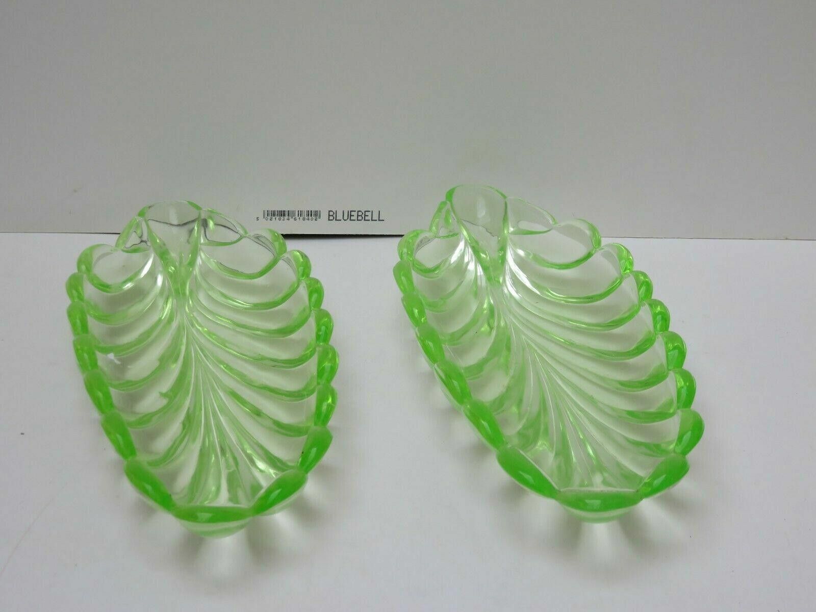 The Unbranded Brand Vintage Green Pressed Glass Serving Dishes 1 1/2" Size ONE SIZE - 3 Thumbnail