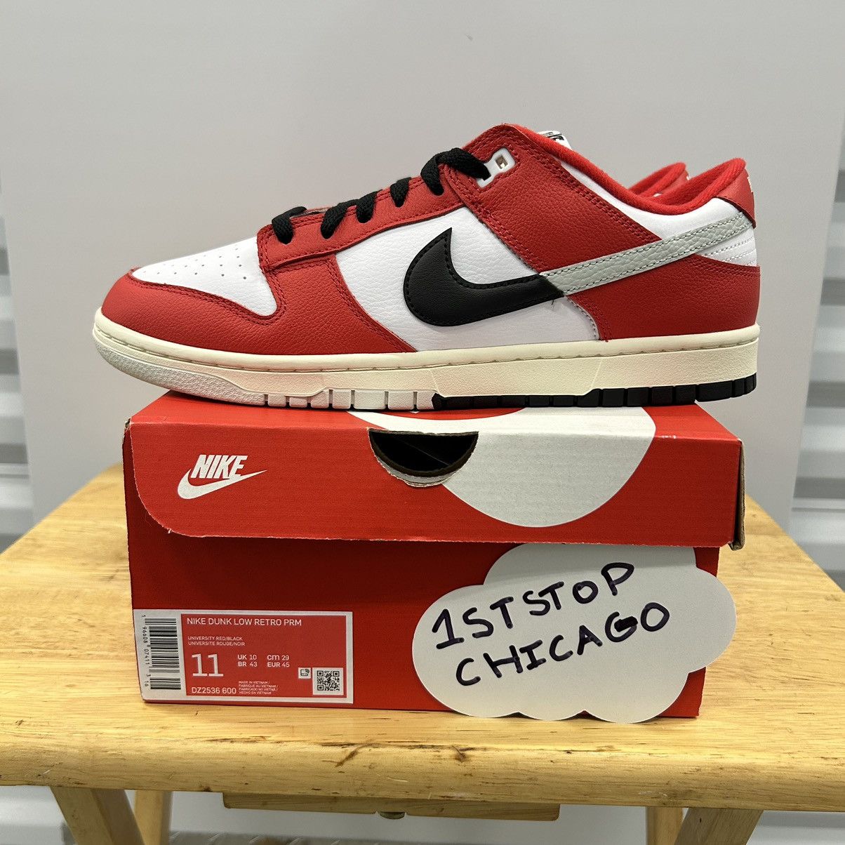 Nike Nike Dunk Low Chicago Split Men’s Size 11 Red Black NEW Size US 11 / EU 44 - 6 Thumbnail