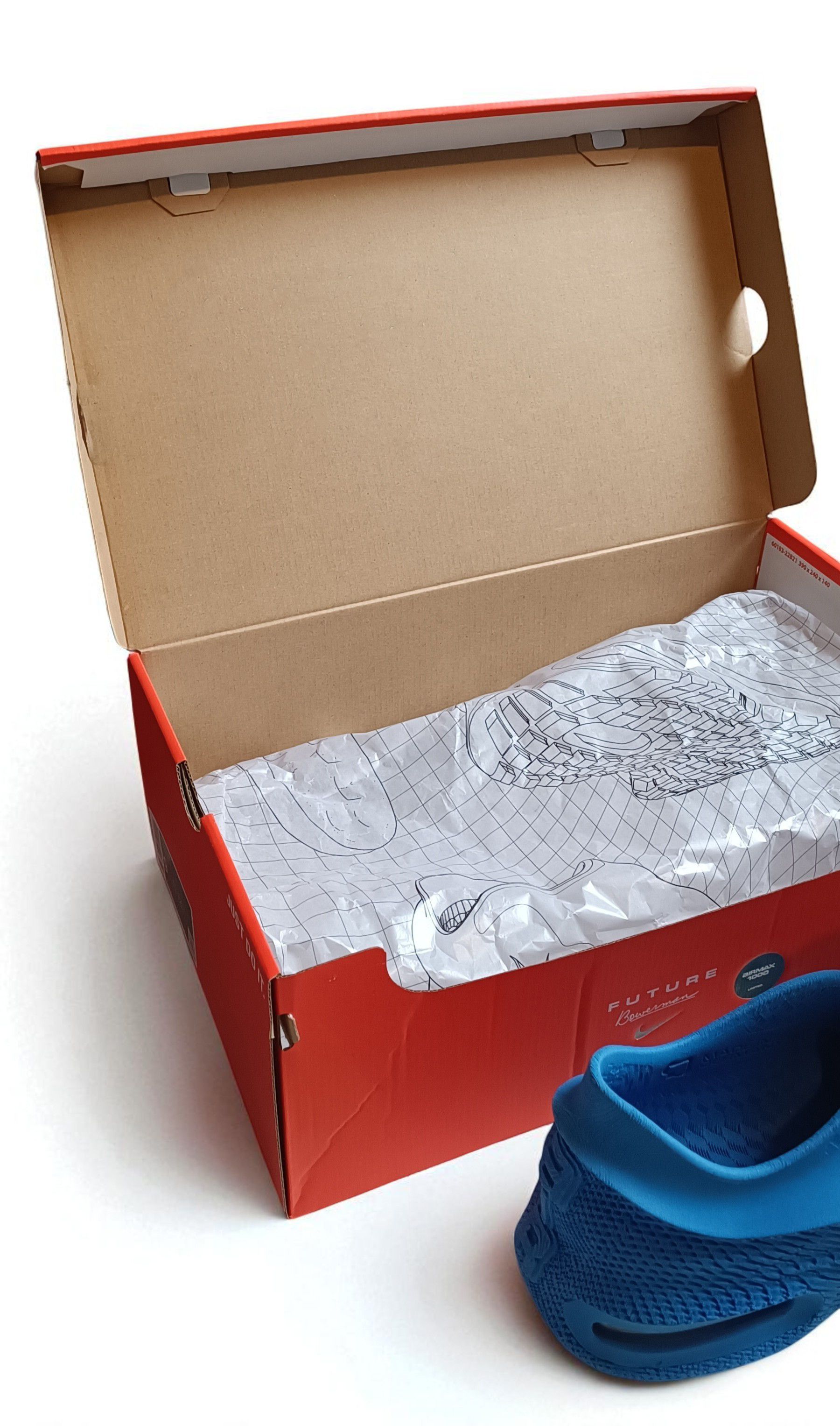 Nike Nike Air Max 1000 'Racer Blue' x Zellerfeld HV0234 Size US 9 / EU 42 - 15 Thumbnail