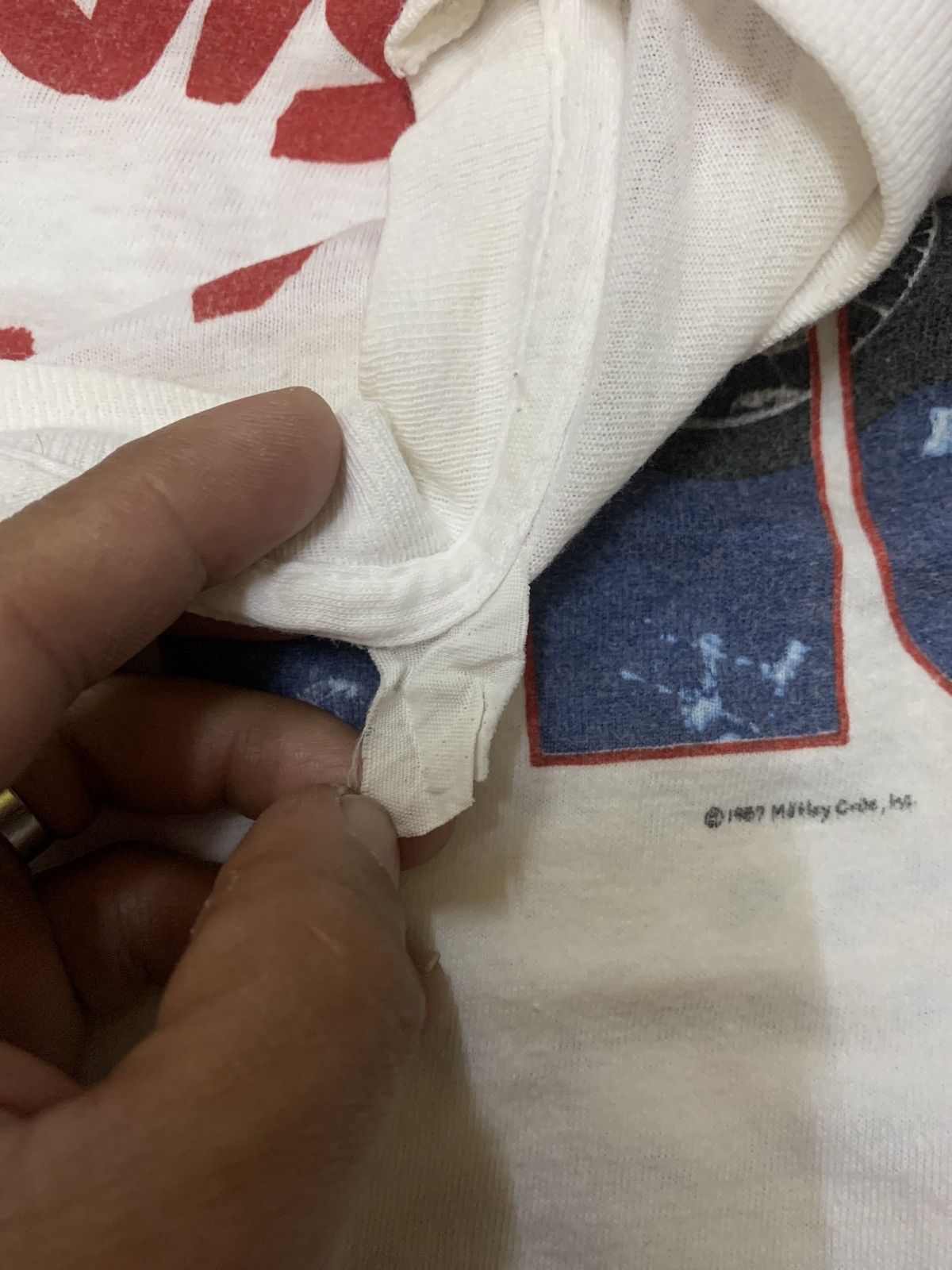 Band Tees × Vintage Vintage Band Tees Motley Crue 1987 Size US S / EU 44-46 / 1 - 7 Thumbnail