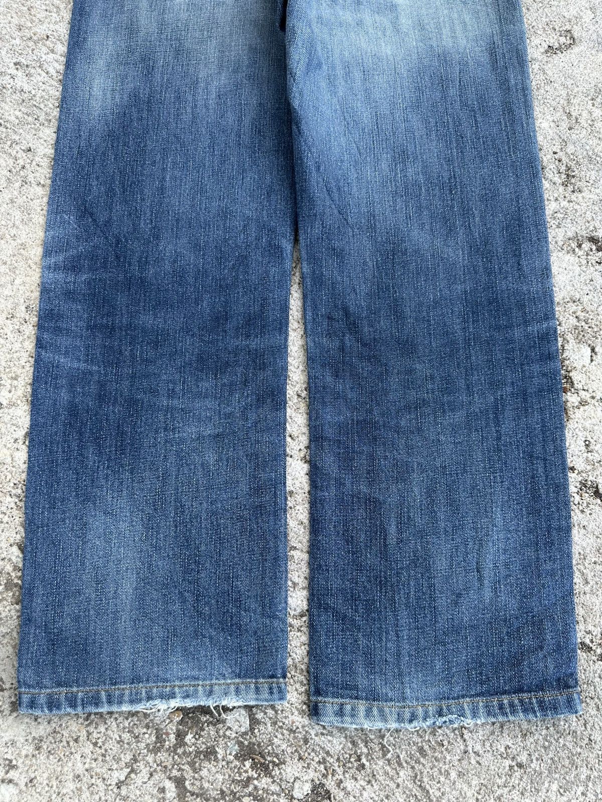 Undercover × Uniqlo Vintage Uniqlo S-002 Distressed Indigo Blue Jeans W32 Size US 32 / EU 48 - 9 Thumbnail