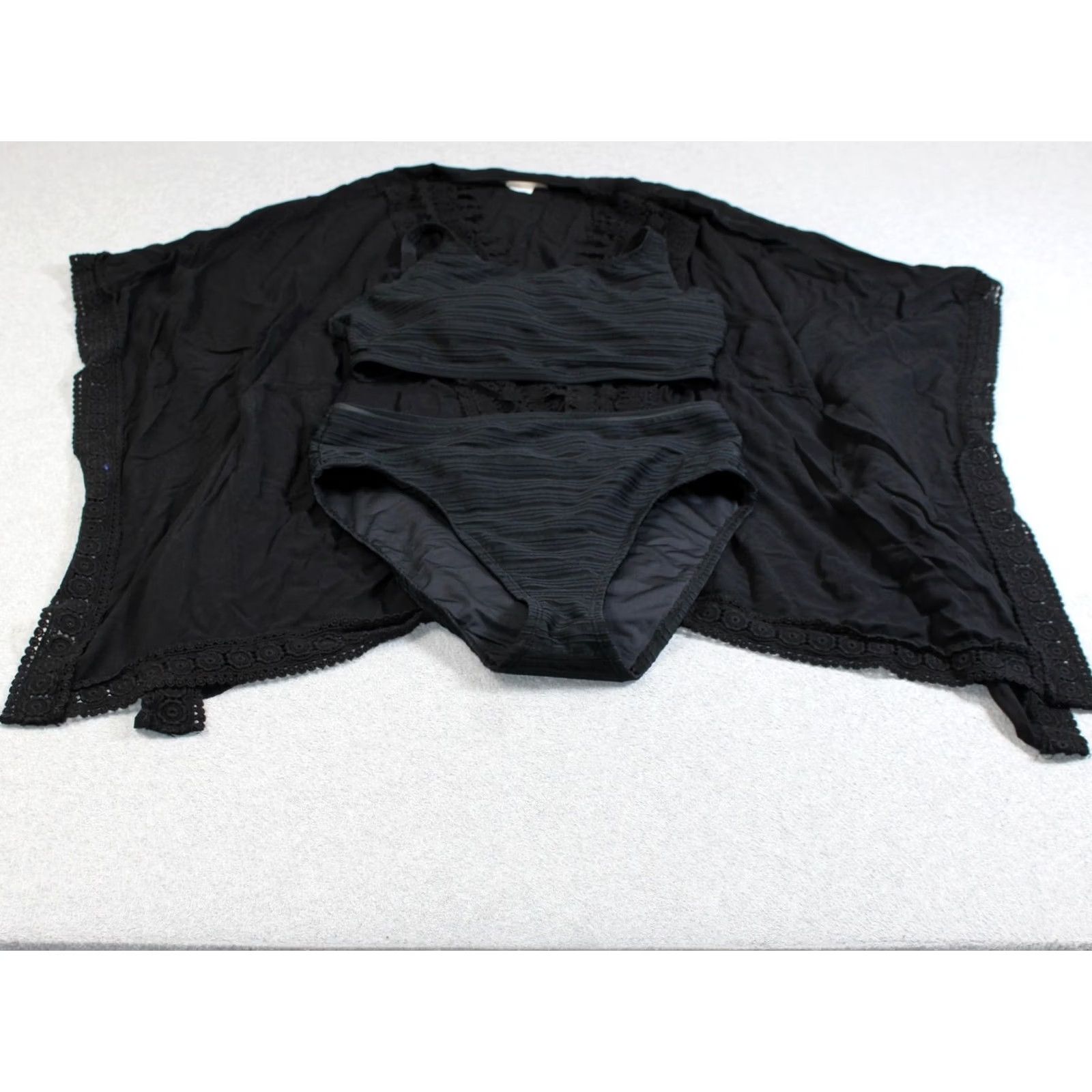 Vintage La Blanca Bikini Set Women 10 Top 12 Bottom Black High-Waisted Cover Up 3 Piece Set Beach Sauntering Swimwear Women Size L / US 10 / IT 46 - 2 Thumbnail