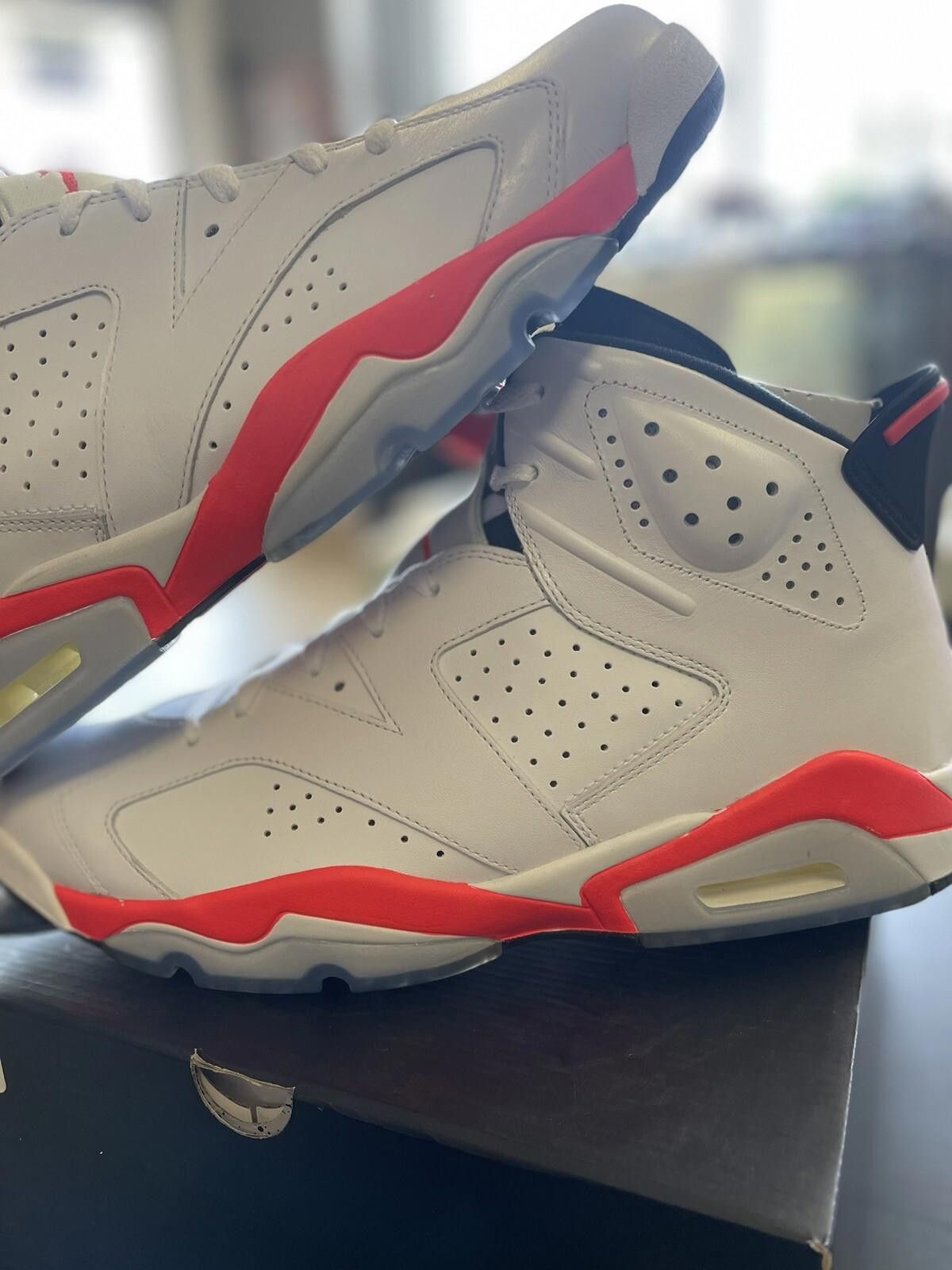 Jordan Brand Size 12 - Air Jordan 6 Retro White/Infrared 384664-123 Size US 12 / EU 45 - 6 Thumbnail