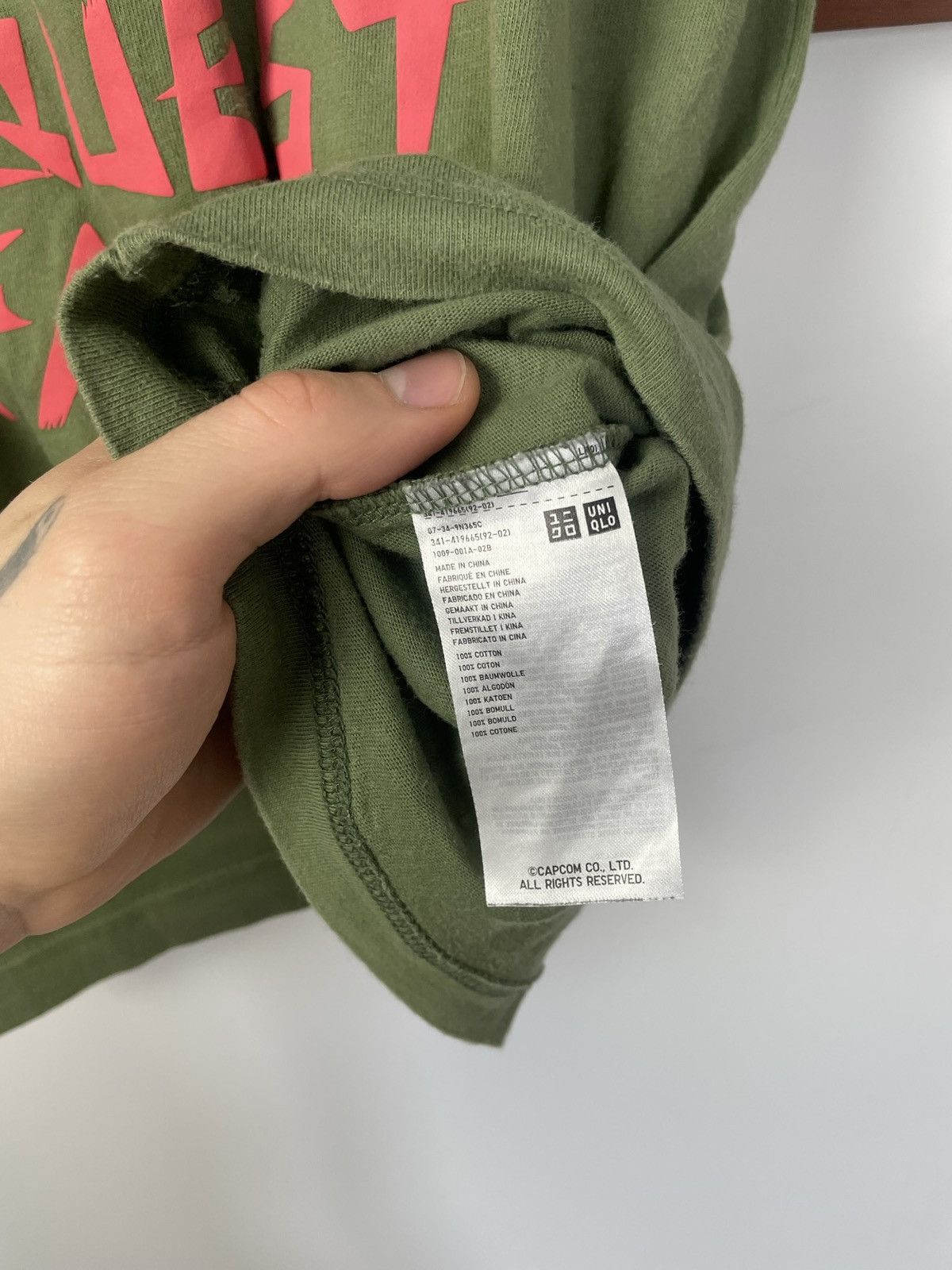 Uniqlo Uniqlo x Capcom collab Akuma graphic tee Quest Failed Game Size US M / EU 48-50 / 2 - 3 Thumbnail