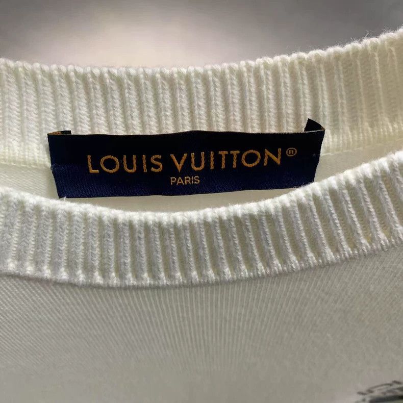 Louis Vuitton Louis Vuitton Pin Short Sleeve 2503-Nextarrow Size US S / EU 44-46 / 1 - 3 Thumbnail