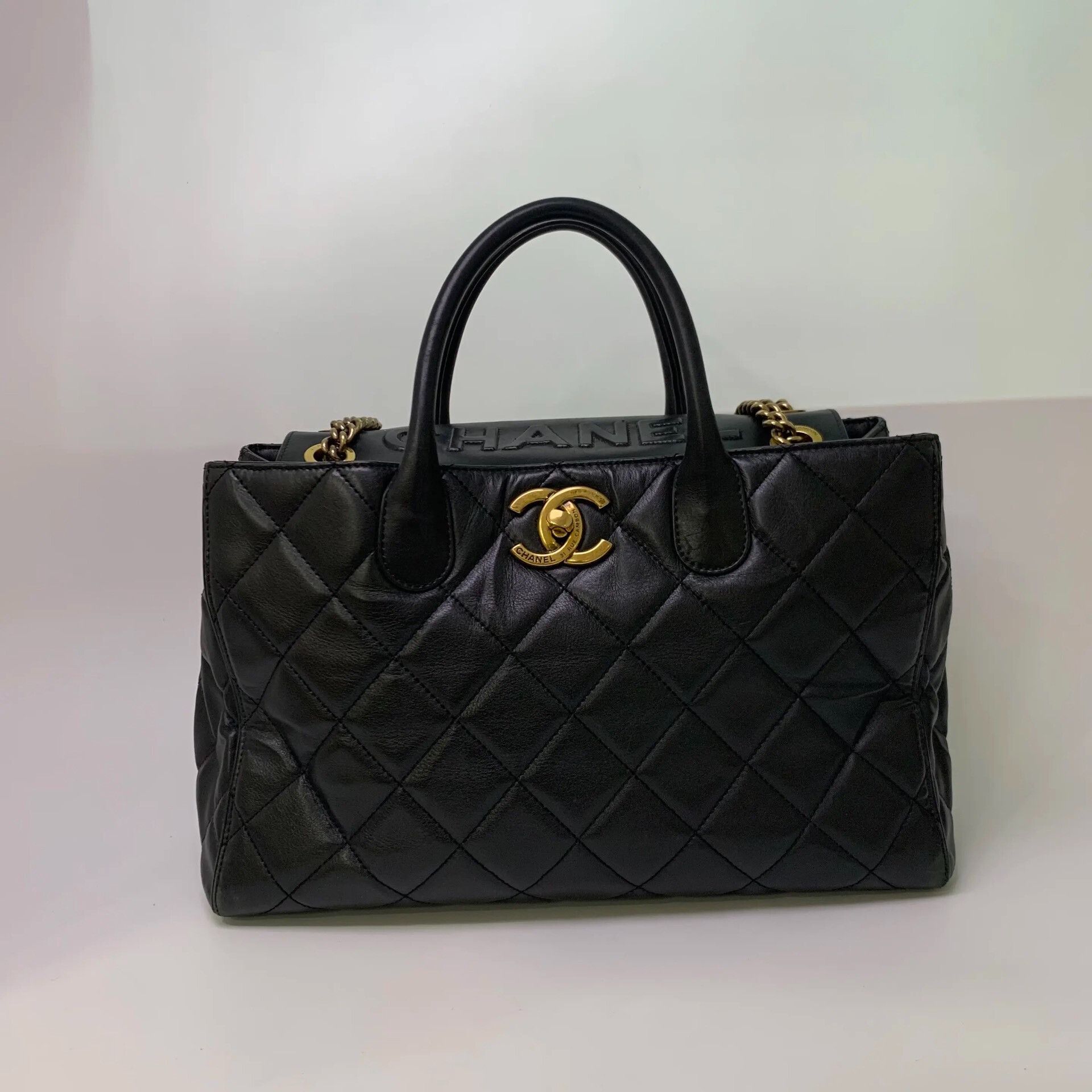 Chanel Pre-loved Bag Very good condition Size ONE SIZE - 1 Thumbnail