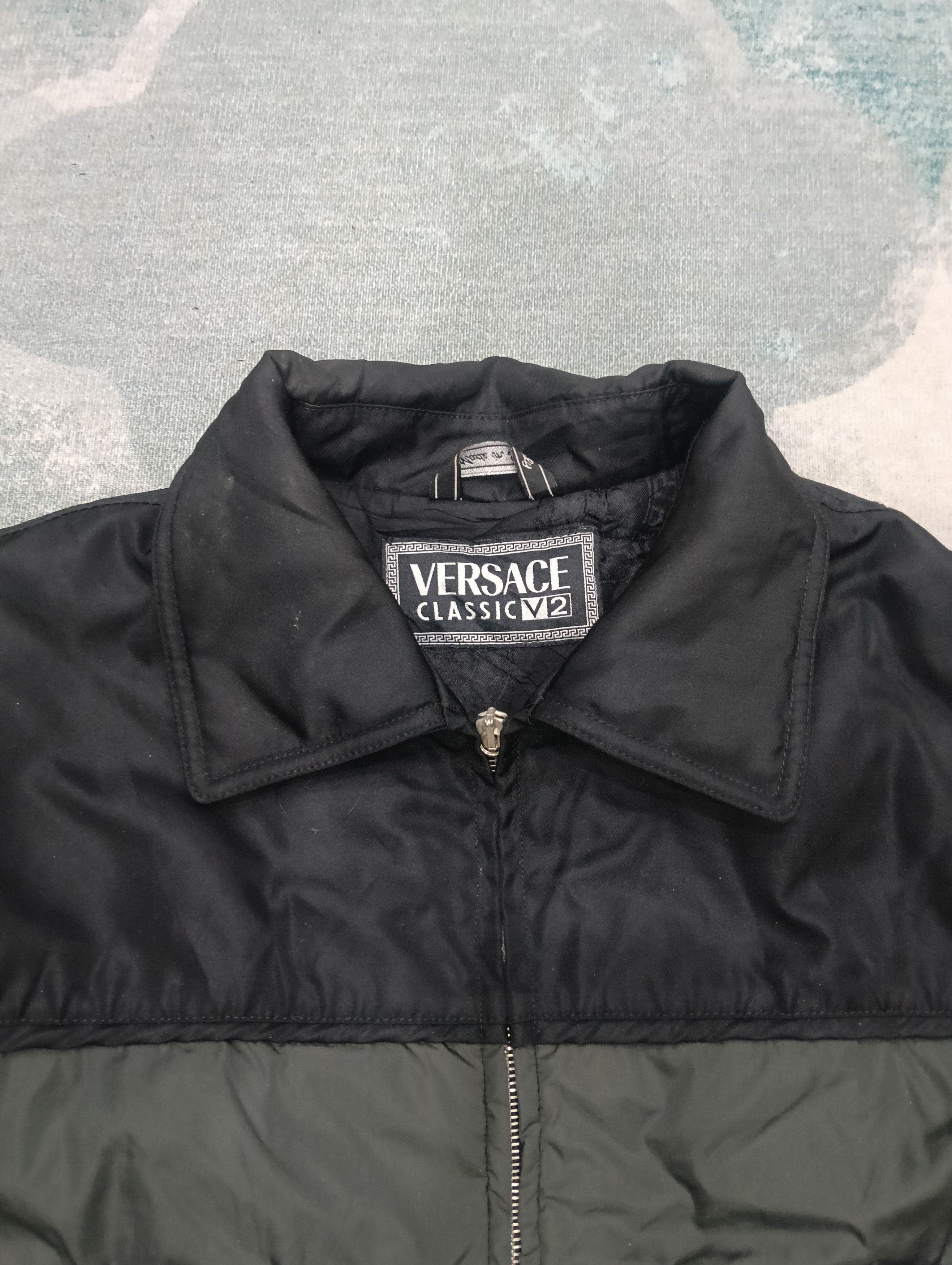 Versace × Vintage Versace Classic V2 Jacket Size US L / EU 52-54 / 3 - 9 Thumbnail
