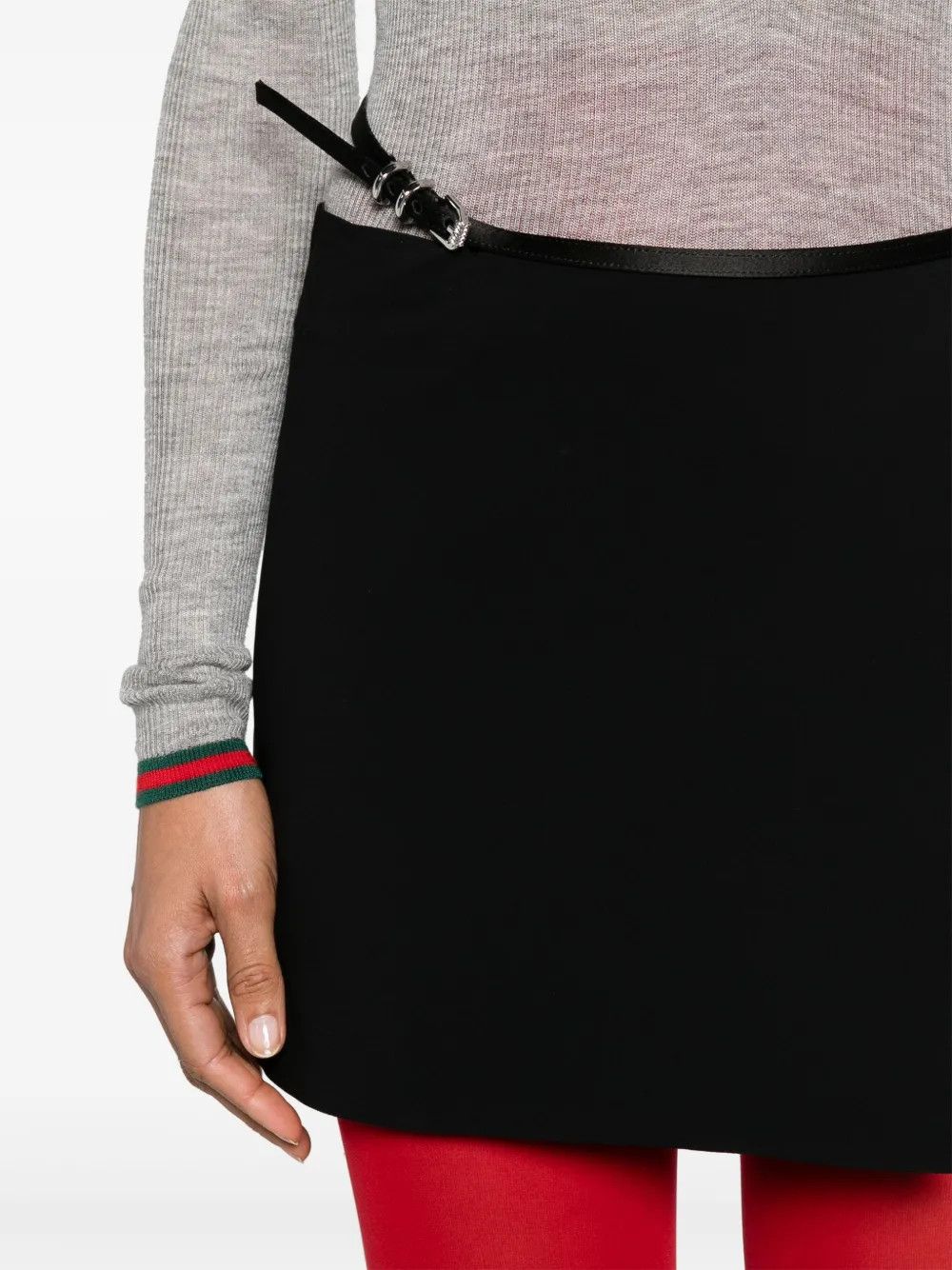 Givenchy o1y0925 Mini Skirt in Black Size 30" / US 8 / IT 44 - 2 Thumbnail