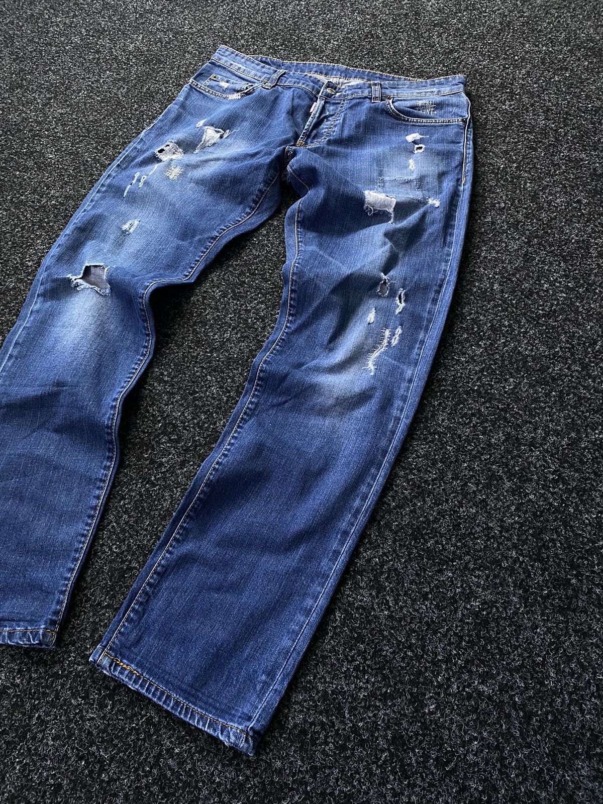 Dsquared2 Dsquared2 Distressed Denim pants Jeans Made In Italy 🇮🇹 Size US 35 - 3 Thumbnail