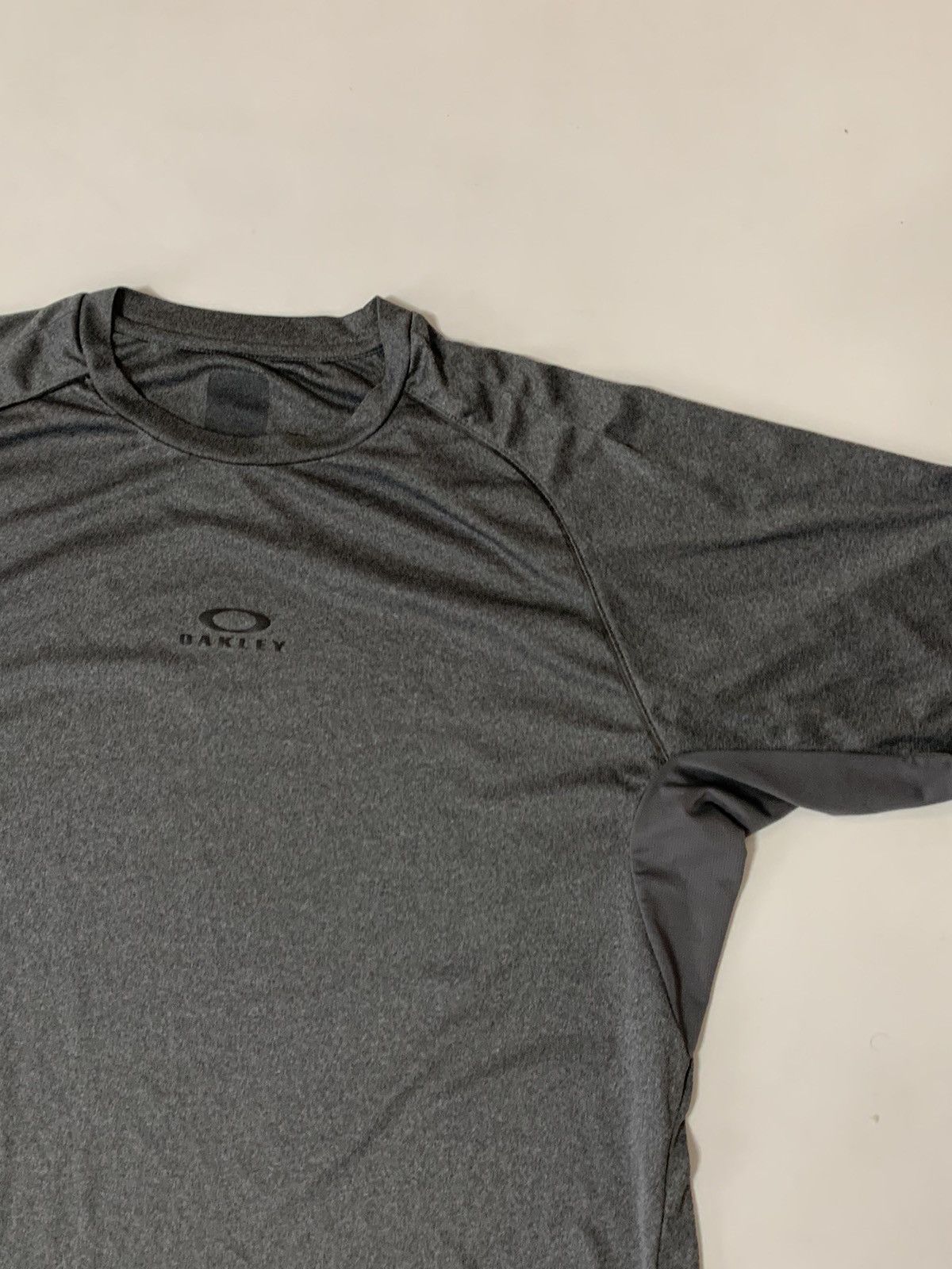 Oakley × Vintage Oakley Reflected Logo Tee Size US XL / EU 56 / 4 - 4 Thumbnail