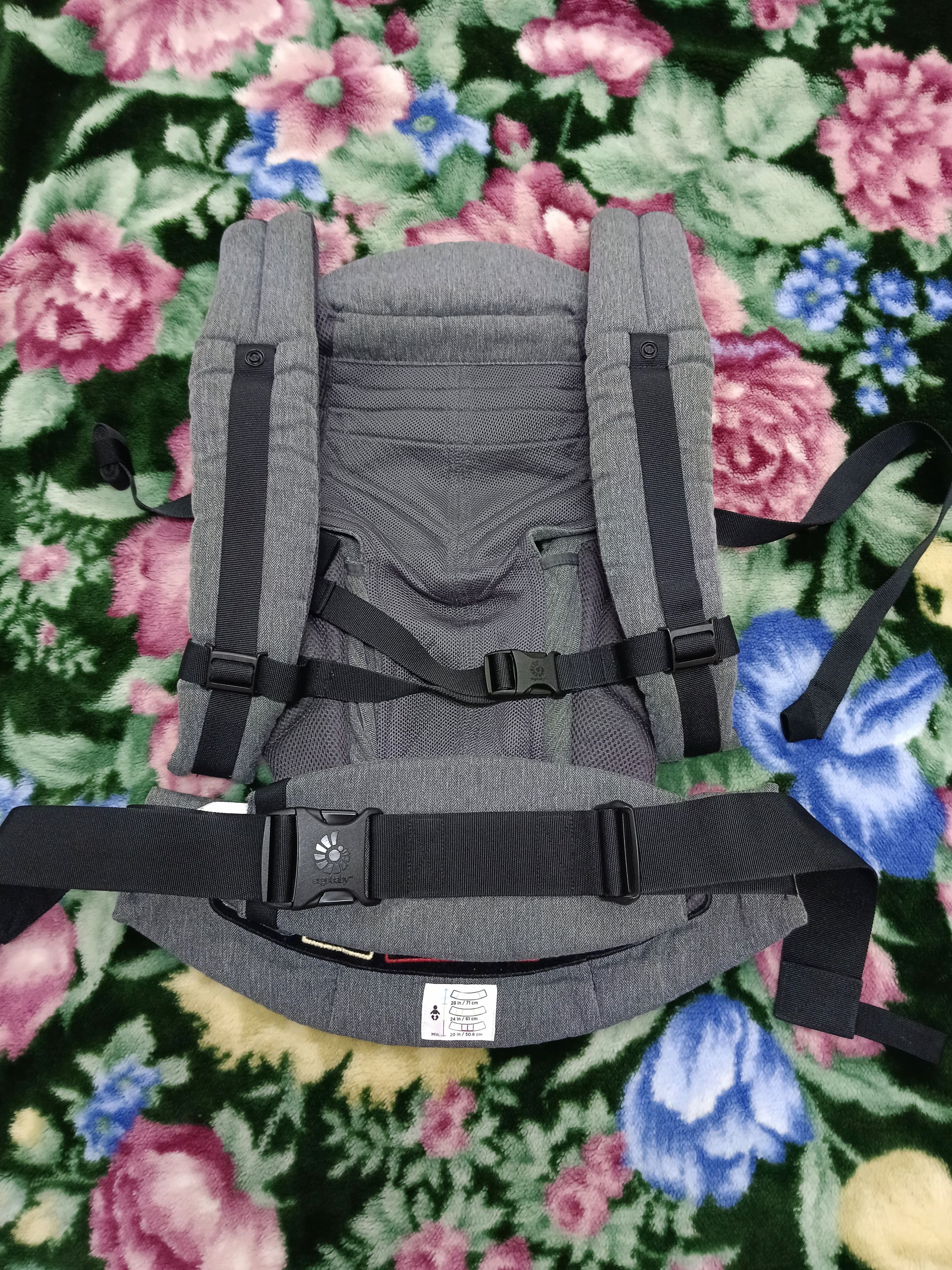 Japanese Brand Ergobaby Omni 360 Cool Air Carrier Baby Size ONE SIZE - 4 Thumbnail