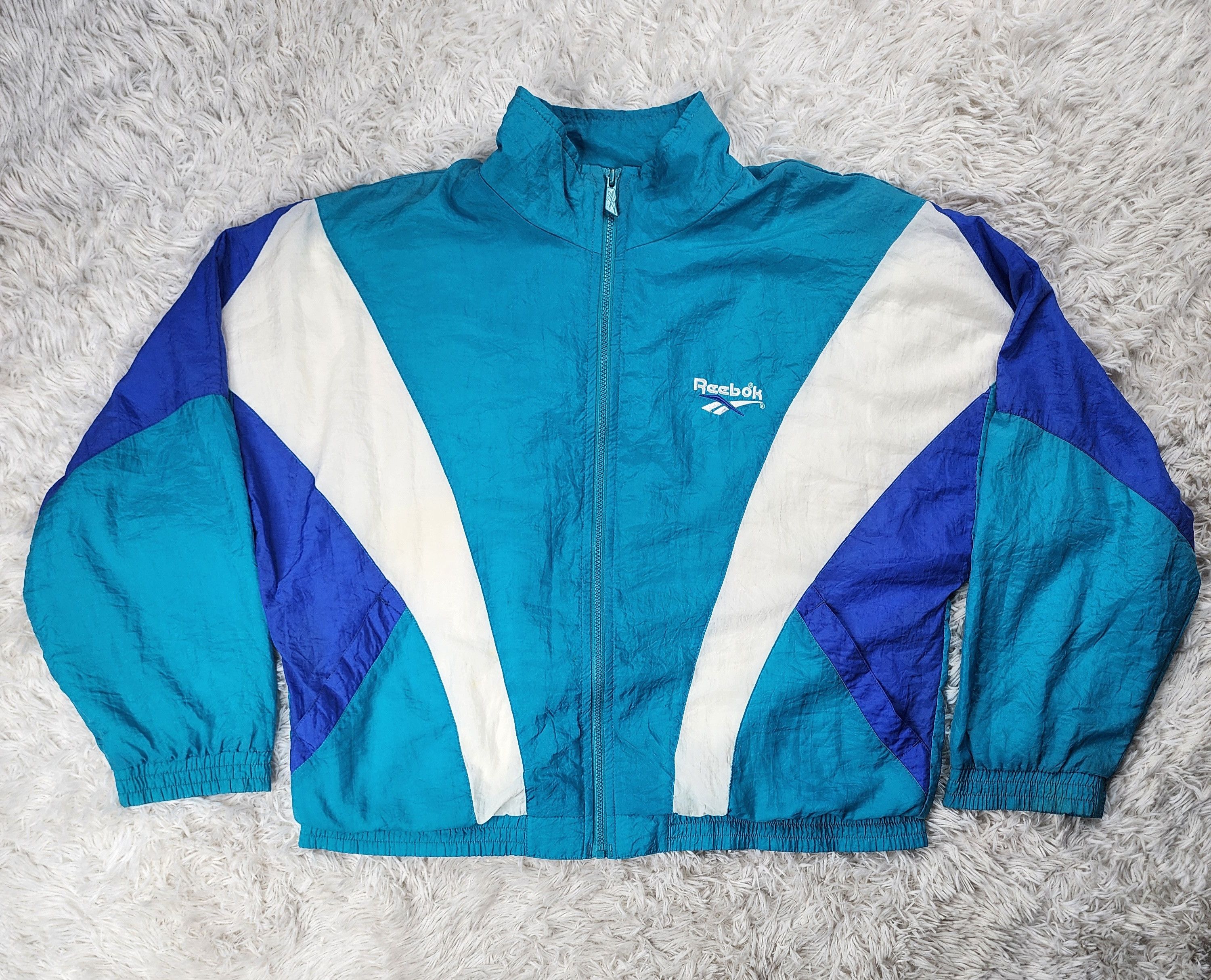 Reebok Vintage 90's Reebok full zipper windbreaker jacket Size US L / EU 52-54 / 3 - 1 Thumbnail