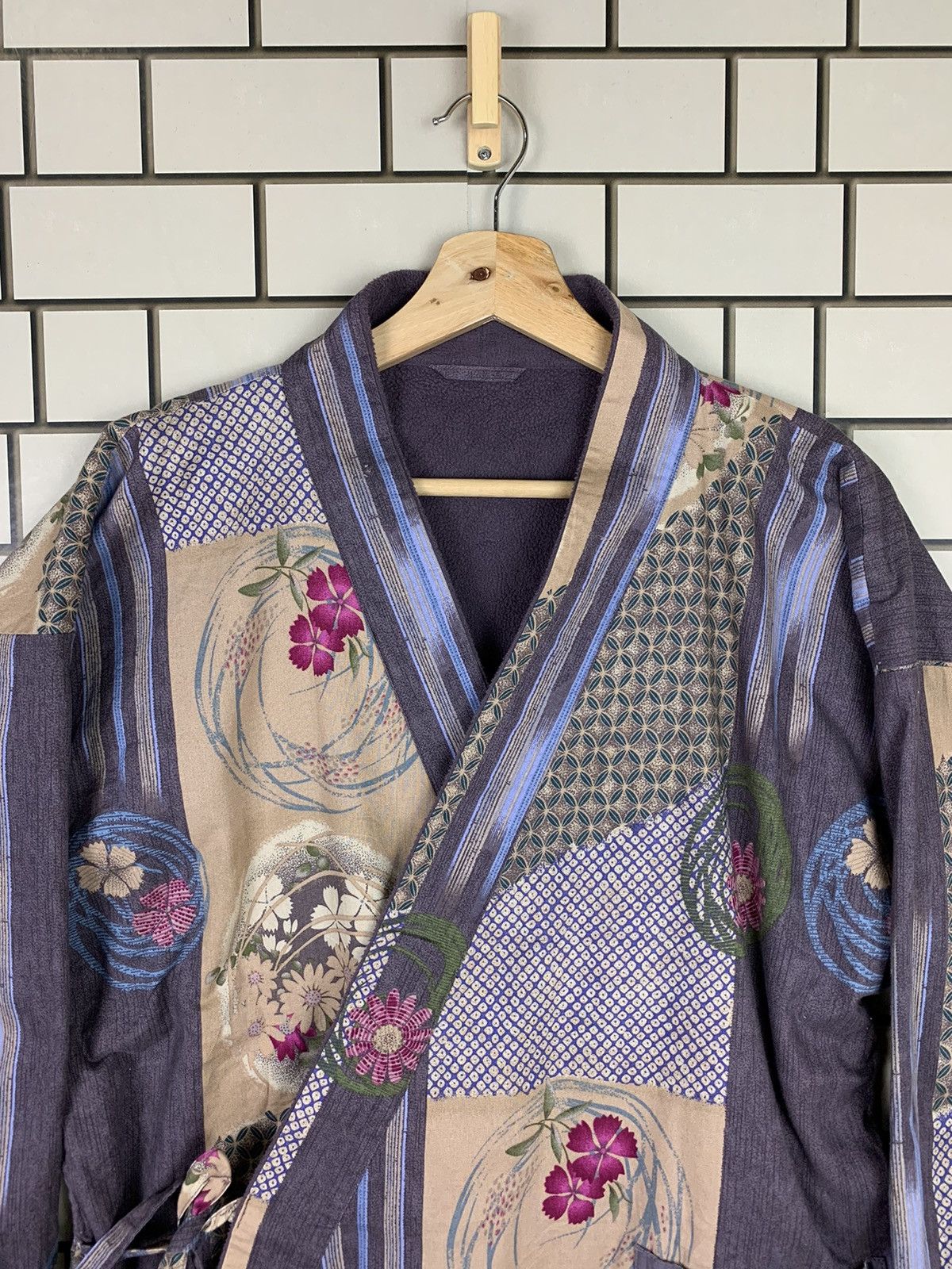 Japanese Brand × Vintage Vintage Japanese Brand Kimono Traditional Flora Designer Size US M / EU 48-50 / 2 - 5 Thumbnail