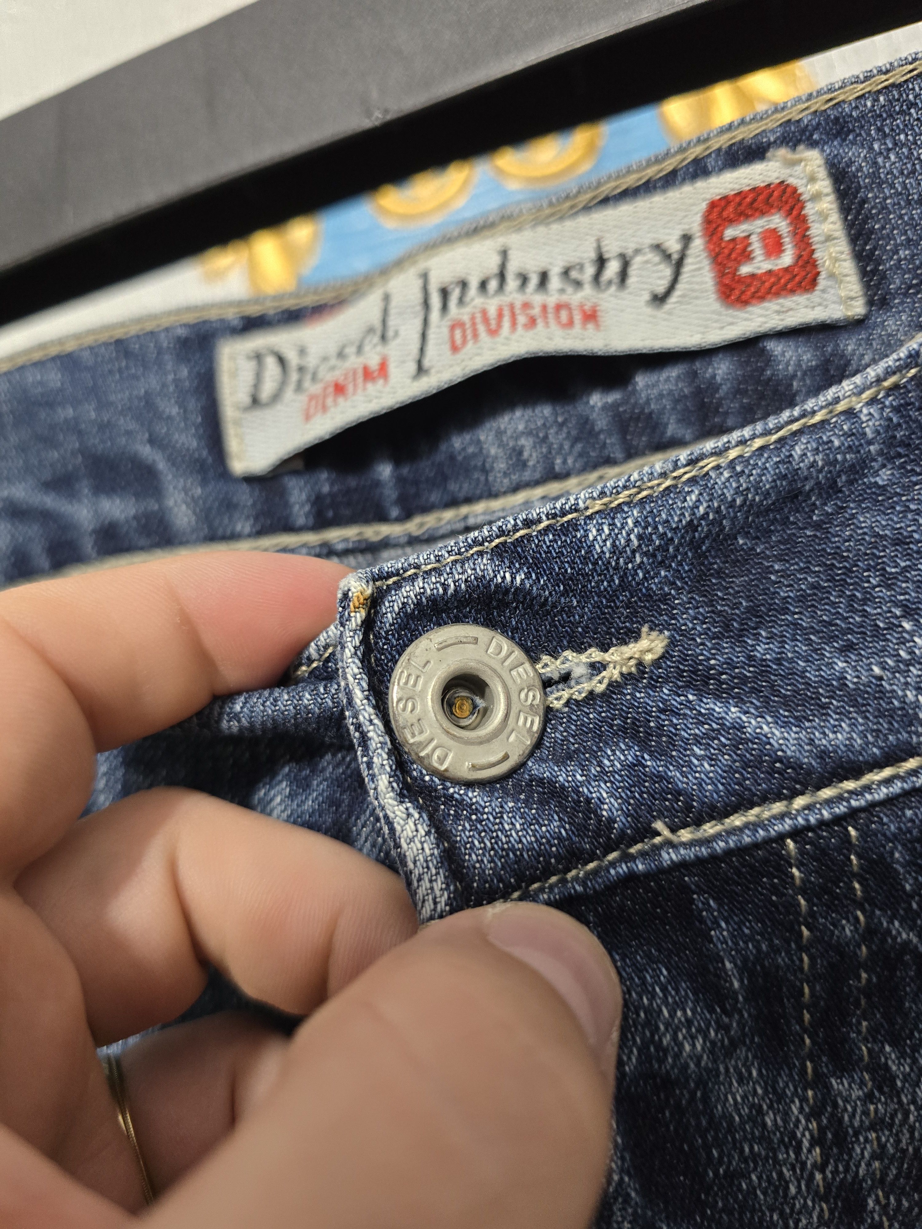 Diesel DIESEL jeans 90' VINTAGE RARE !! W34 excellent condition Size US 34 / EU 50 - 4 Thumbnail