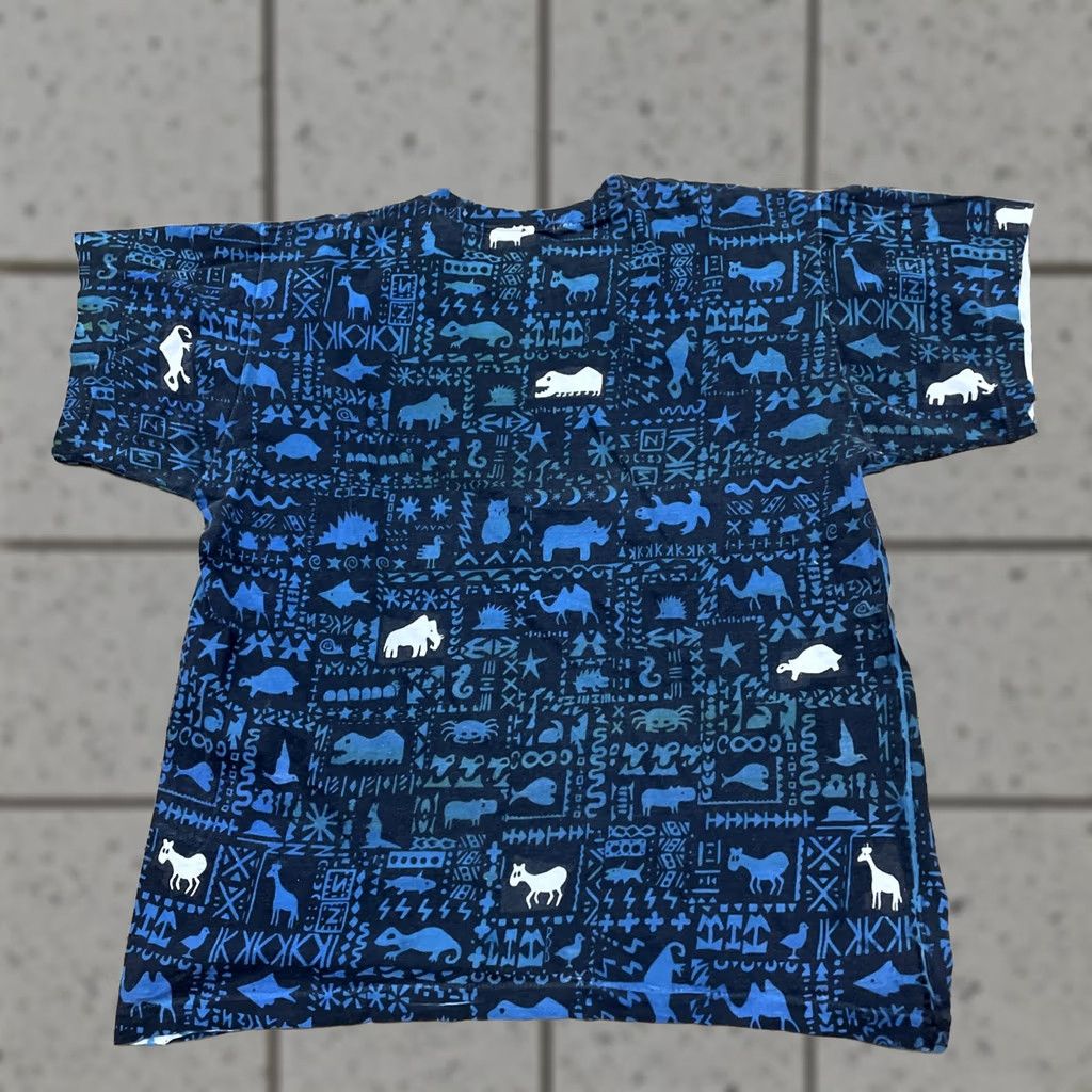Vintage vtg 80s Single Stitch T Shirt TRIBAL ART Animal 90s Graphic AOP Crop Teal Men M Shirt Size US M / EU 48-50 / 2 - 1 Thumbnail