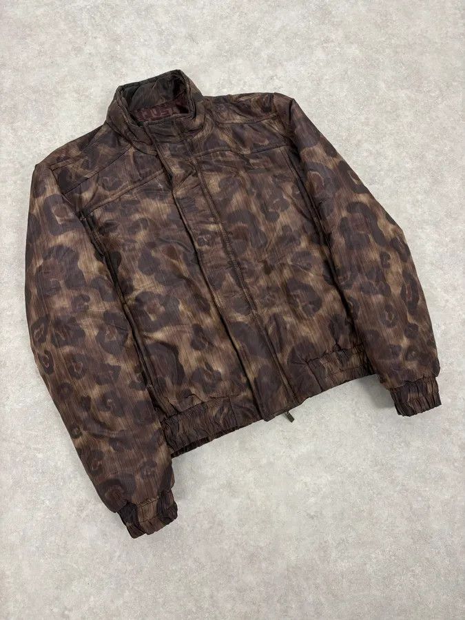 Just Cavalli 2000s Cavalli Leopard Print Obscure Bomber Jacket Size US S / EU 44-46 / 1 - 4 Thumbnail
