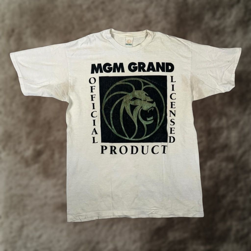 Vintage VINTAGE MGM GRAND T-Shirt Mens XL White Official Licensed Product Las Vegas 90s Size US XL / EU 56 / 4 - 1 Thumbnail