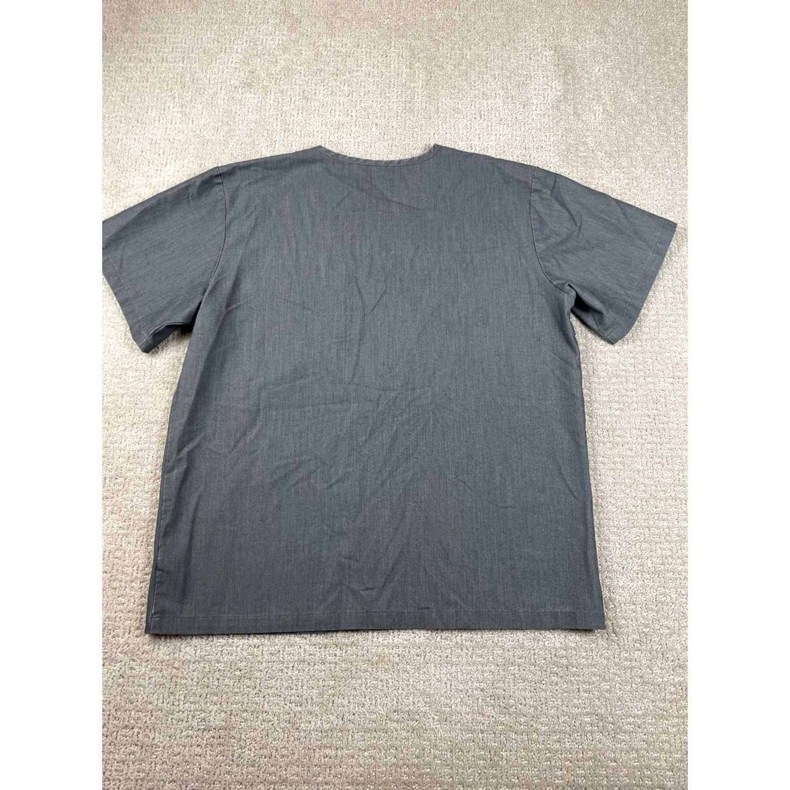 Vintage FIGS Scrubs Top Mens L Gray Leon Pocket V Neck Technical Collection Nurse Size US L / EU 52-54 / 3 - 5 Thumbnail