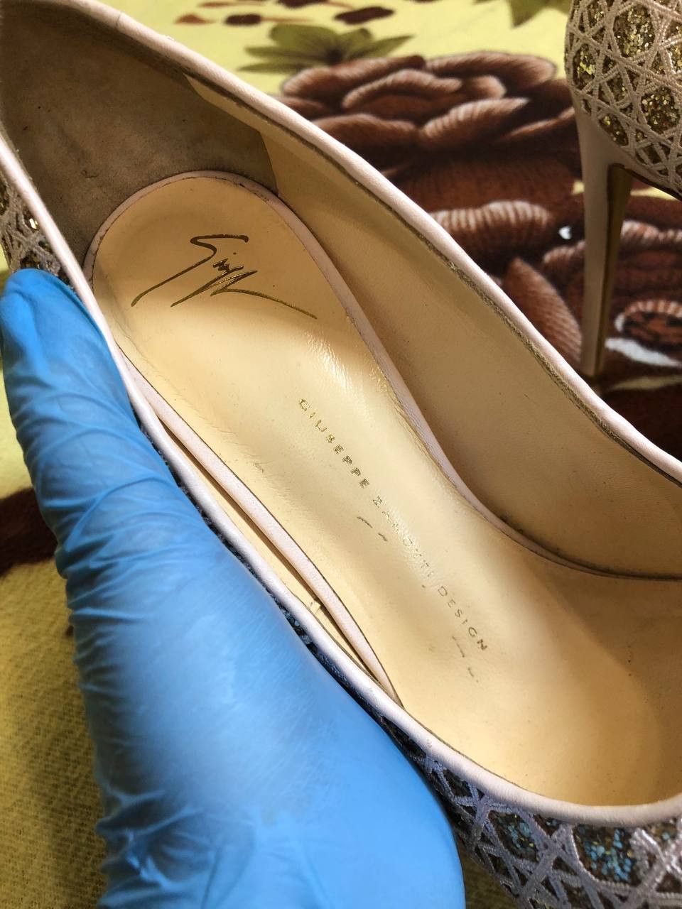 Giuseppe Zanotti GIUSEPPE ZANOTTI Pink Leather Glitter Platform Pumps Size US 9.5 / IT 39.5 - 3 Thumbnail